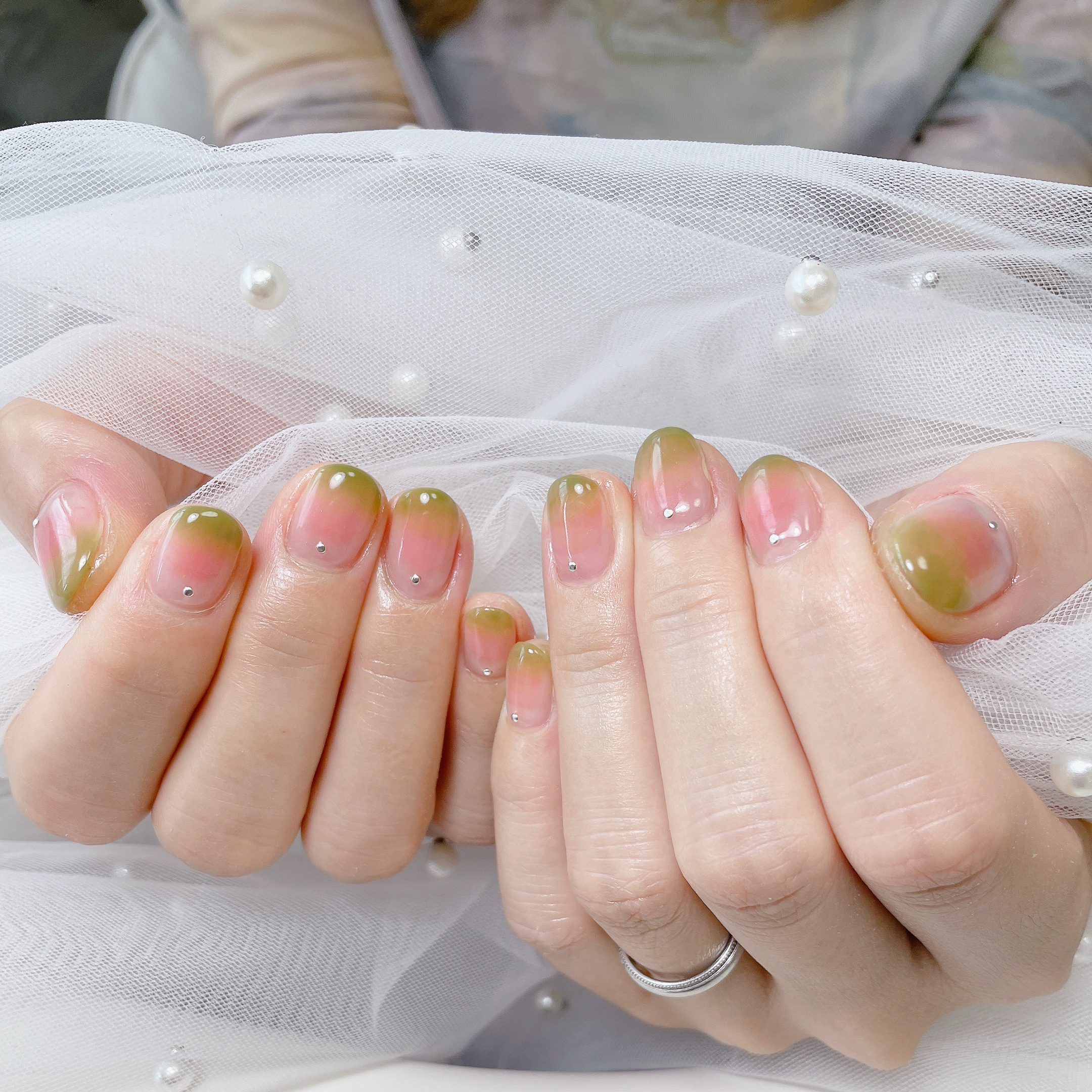 Tiara_nail_mari