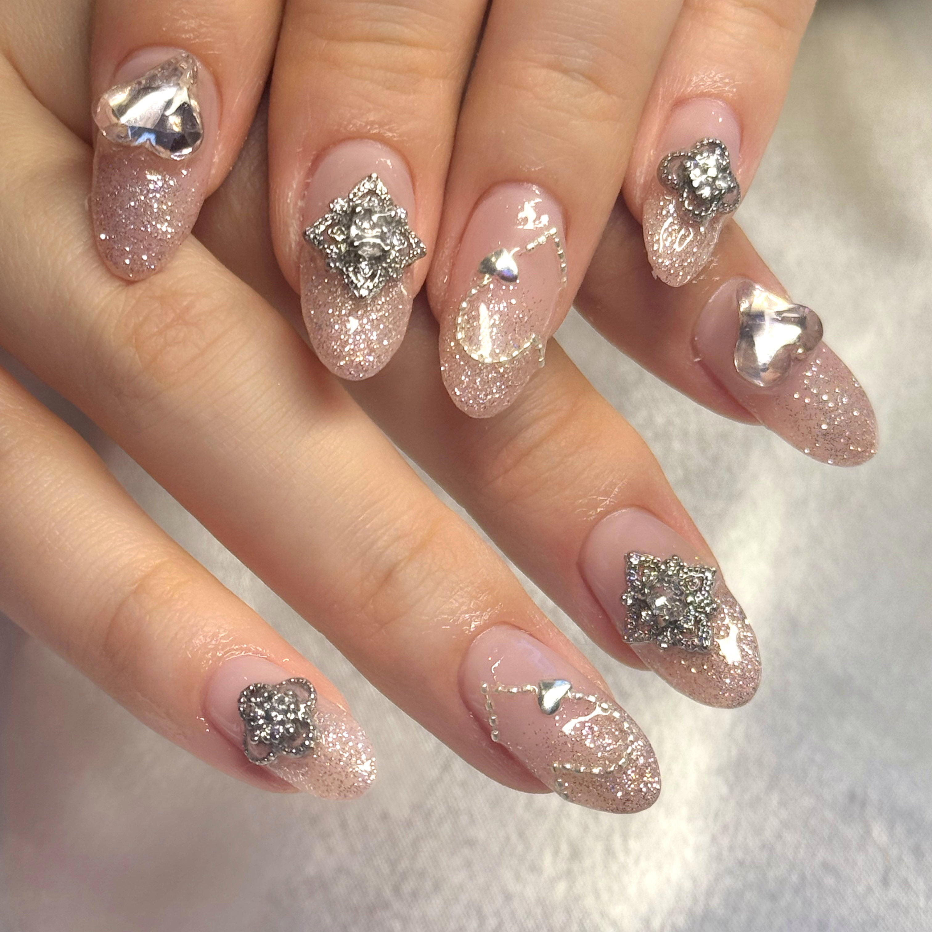 Adamnail_aya