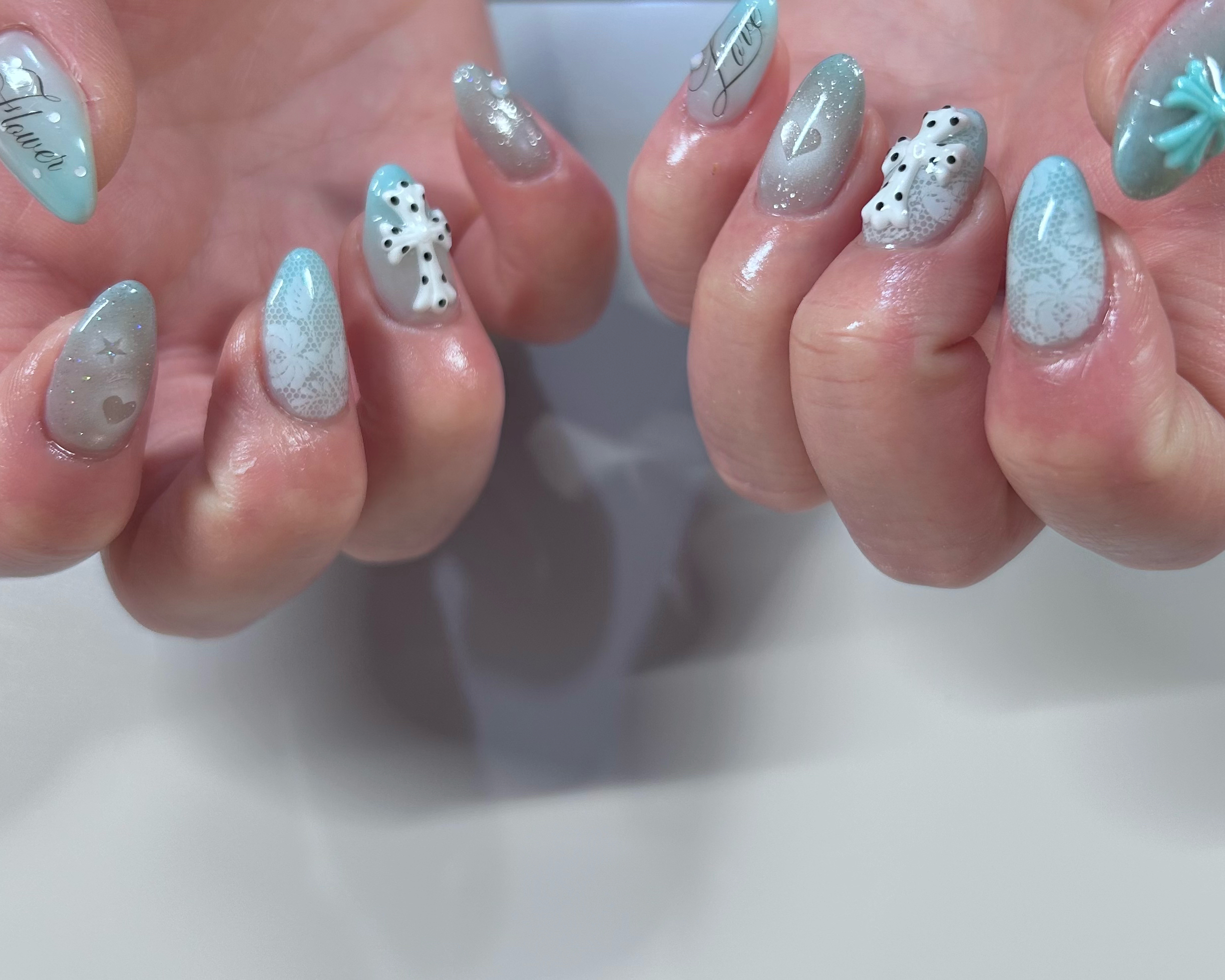 reheur._.nail
