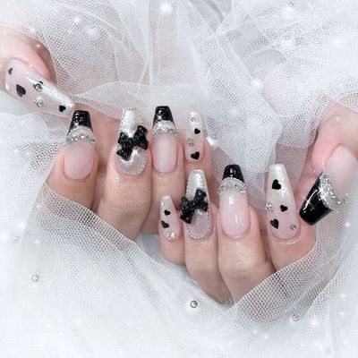 💅長さ出し10本🎀やり放題120分🩷🩵❤️
🍎13800円＝＞11800円🍓