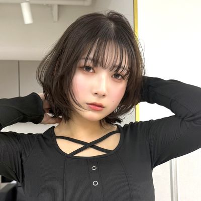 【こだわりの顔まわりが人気◎】カット+シャンプー