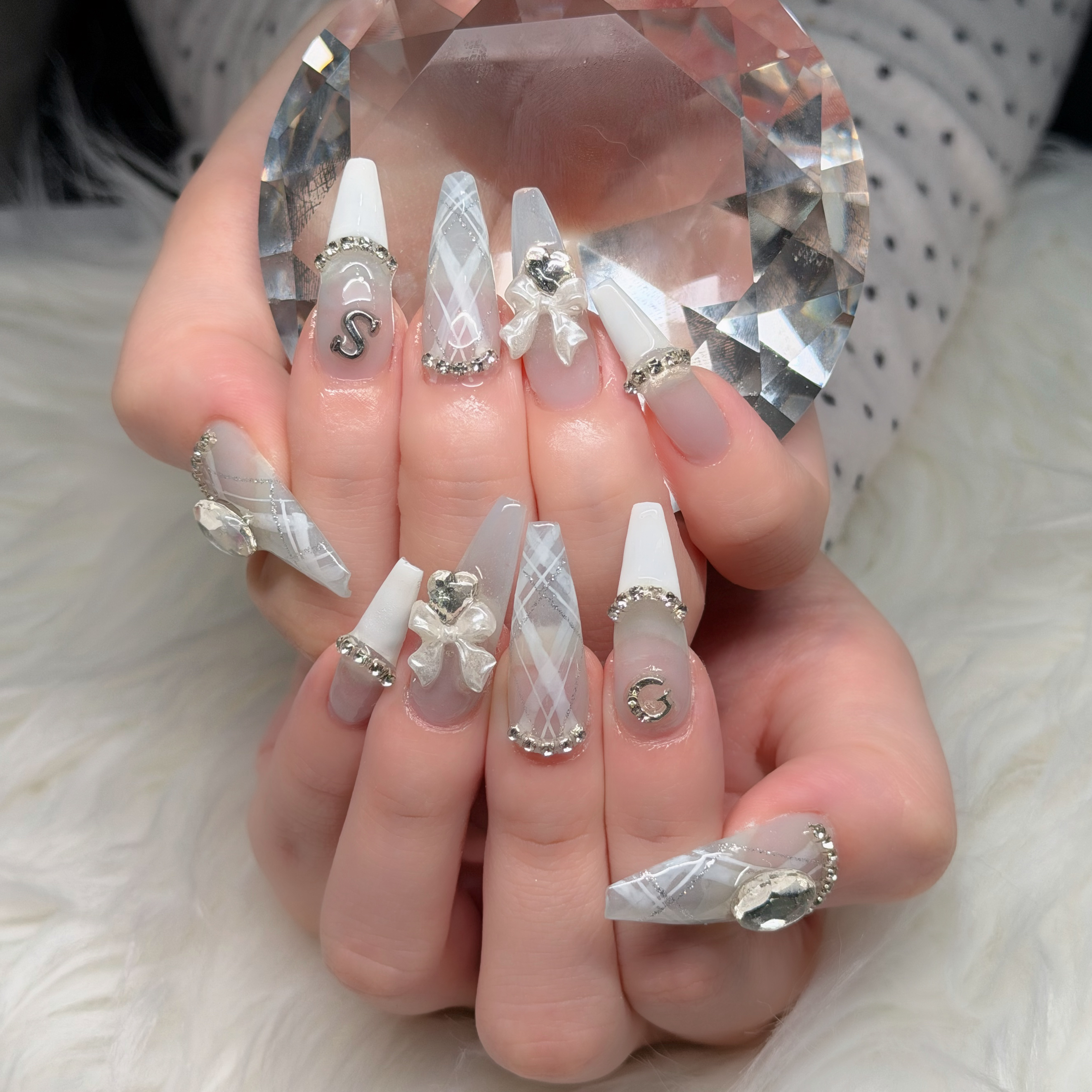 aria.nail.01