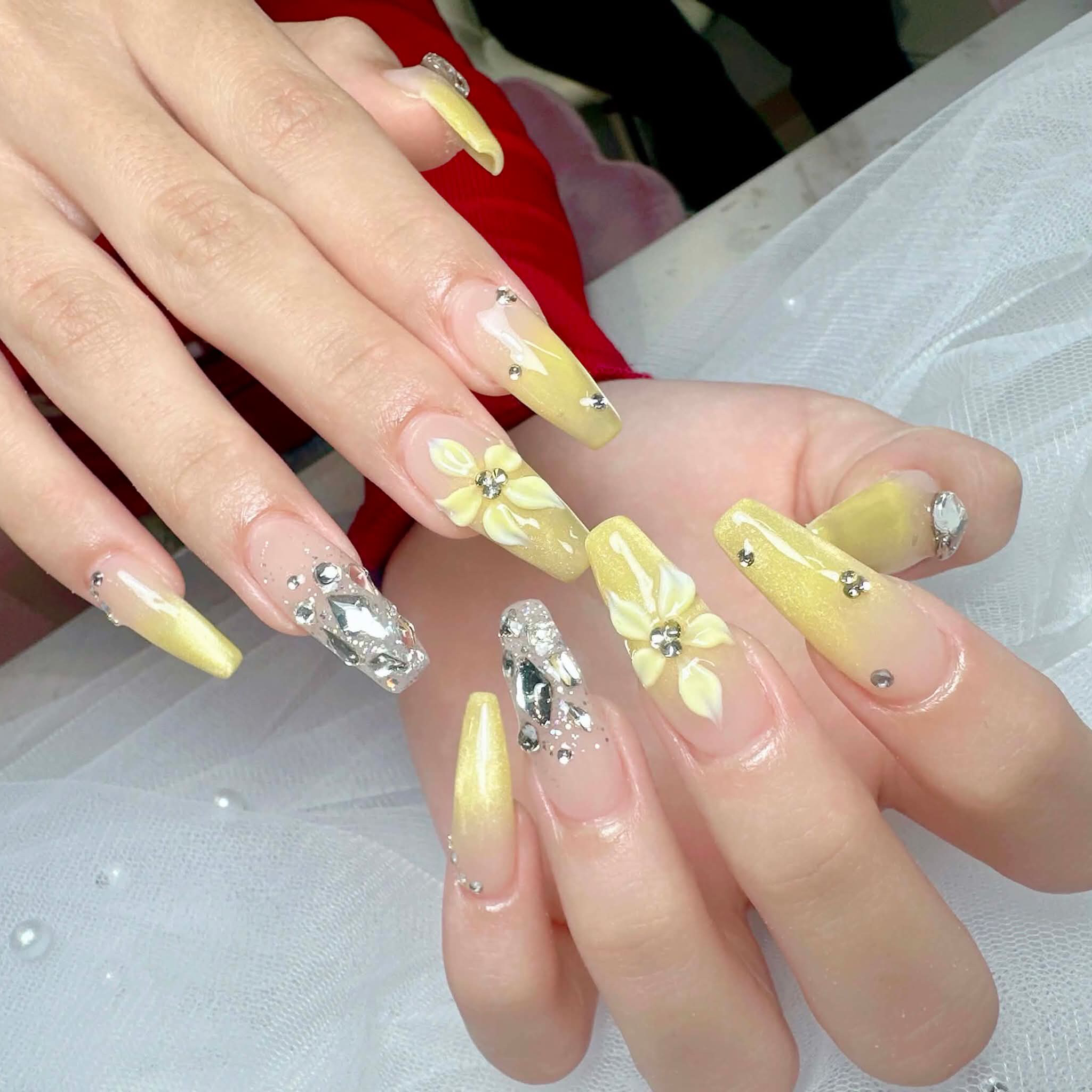 Kimis_Nail