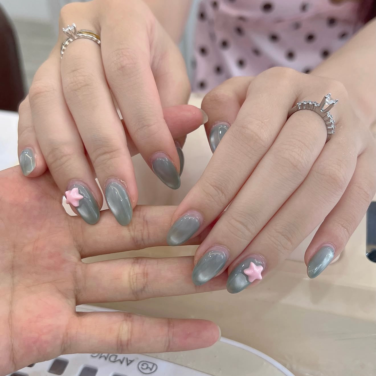 Naomi_RibonNail