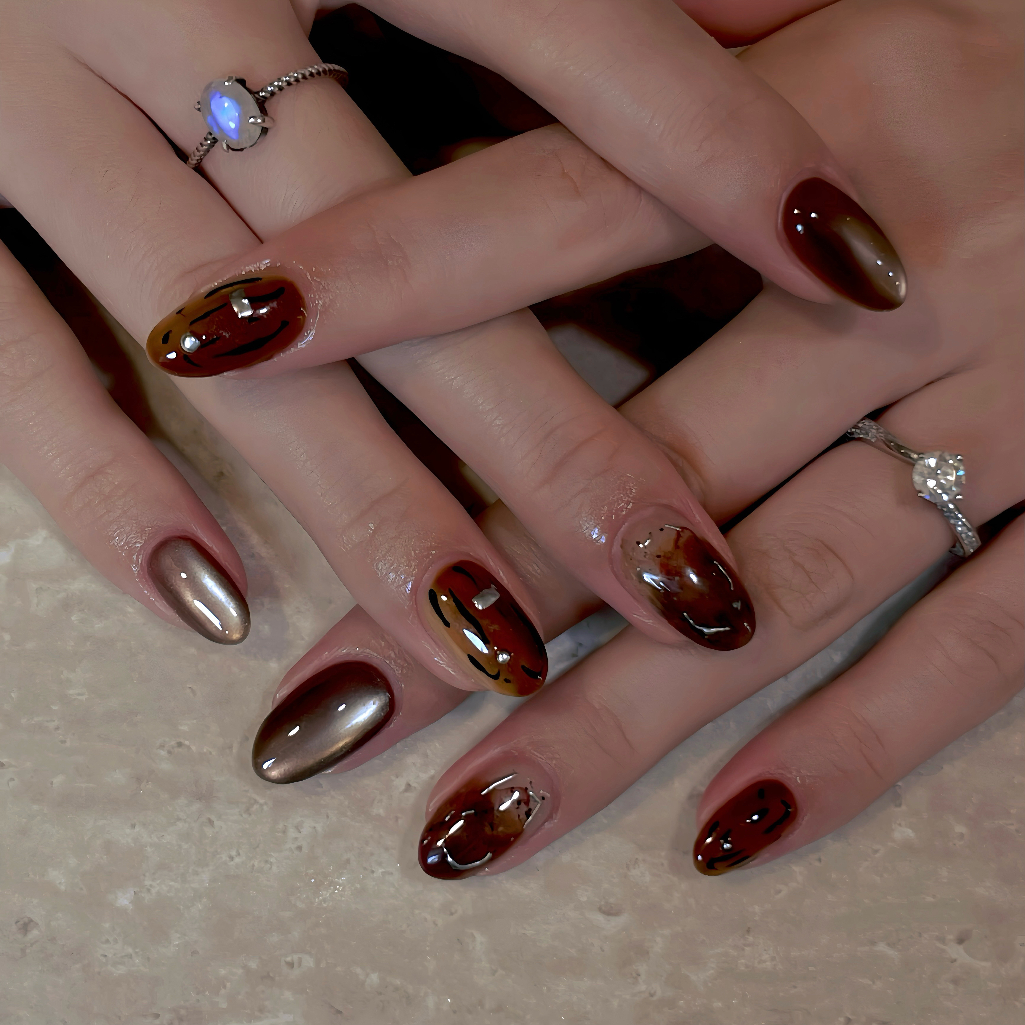 Chirin_nail