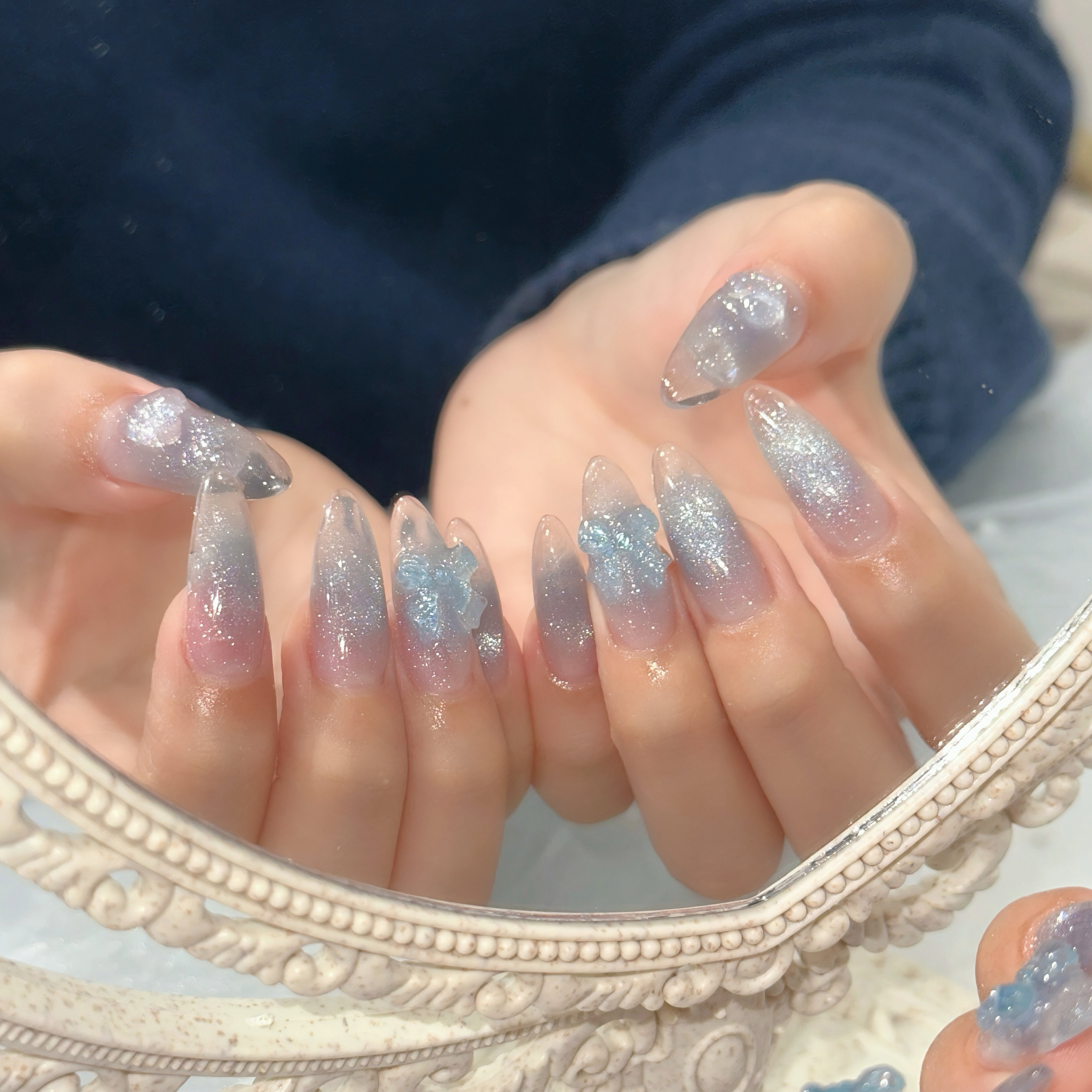 y__i.nail