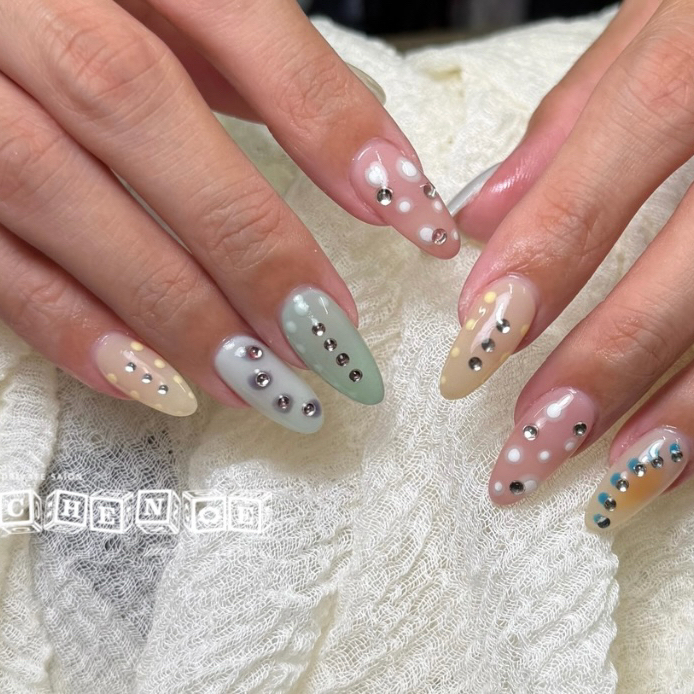 ChenoeNails