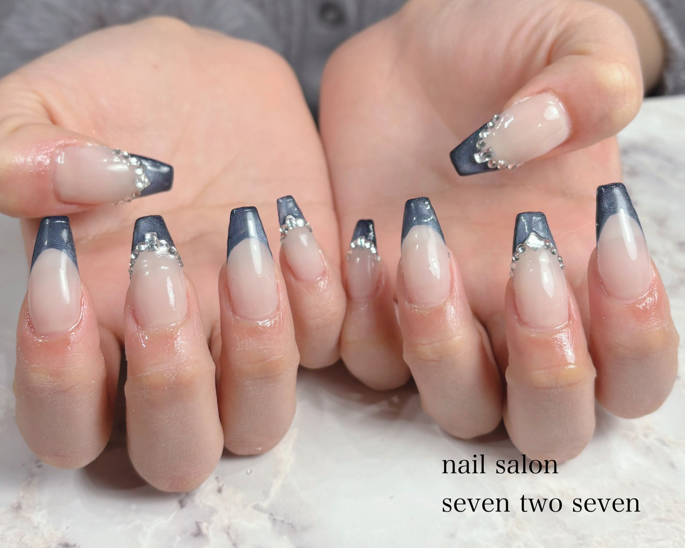 727_nail