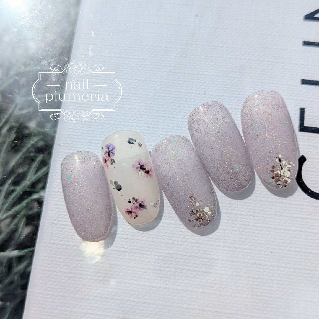 nail.plumeria