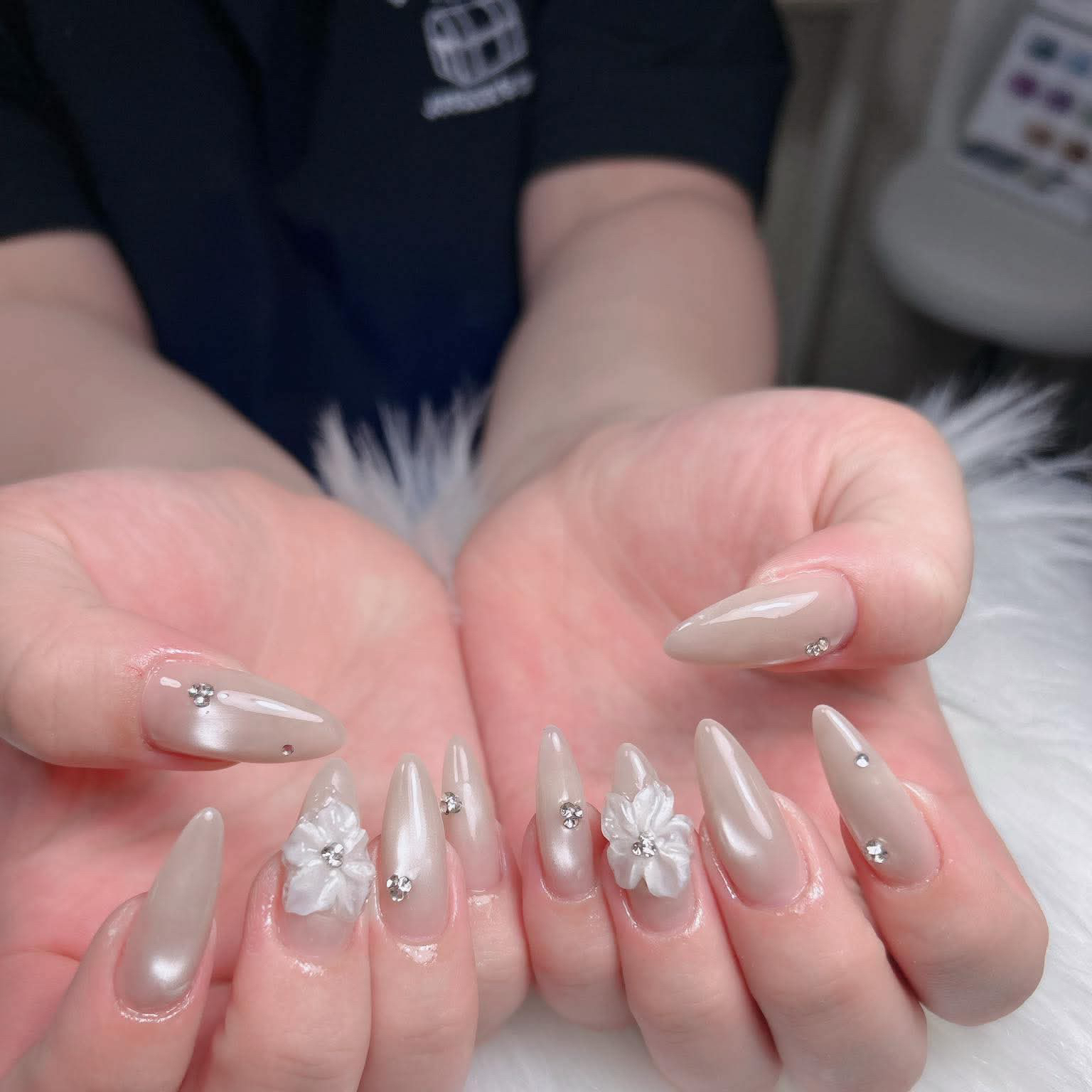 Yumi.SwanNails_15