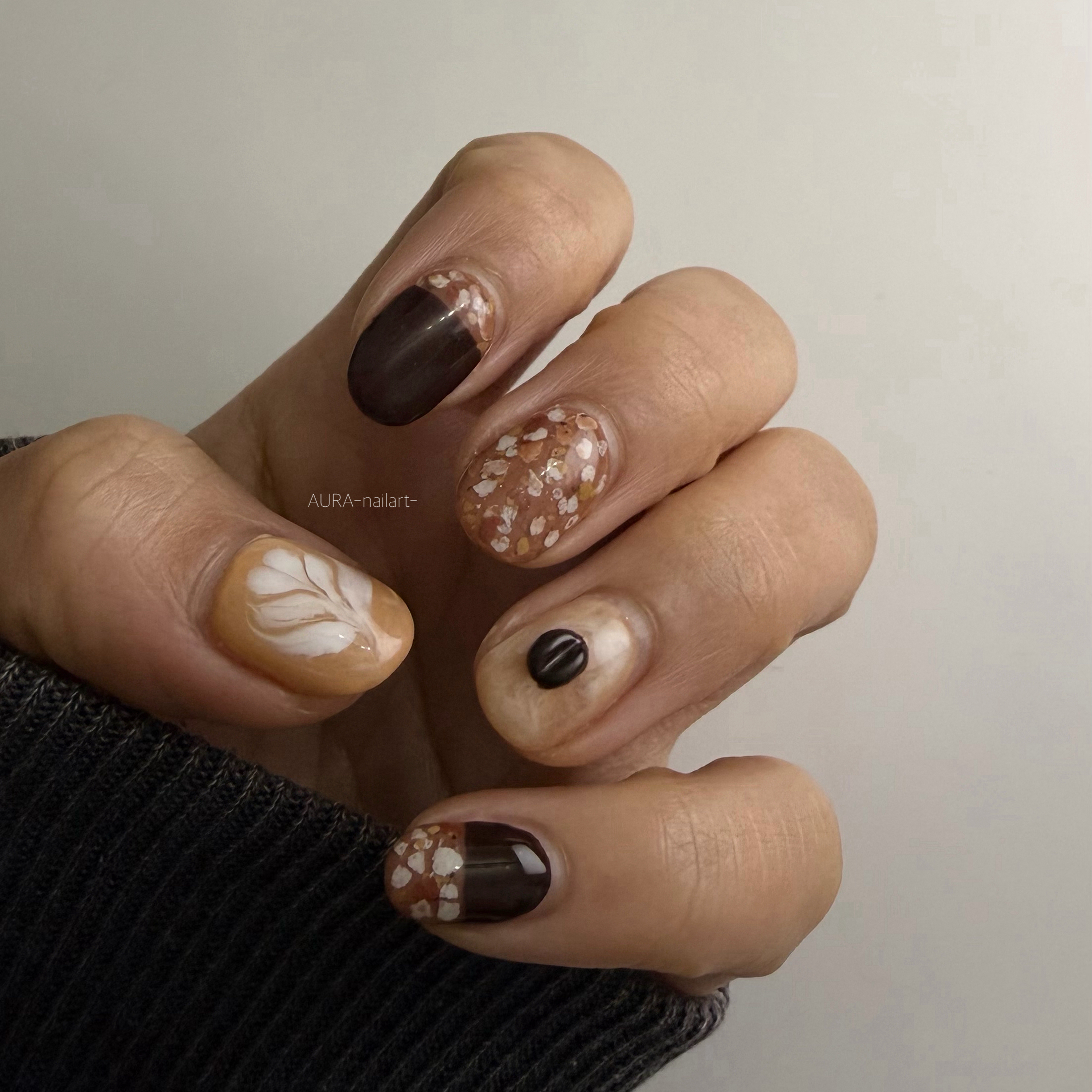 AURA_nailart