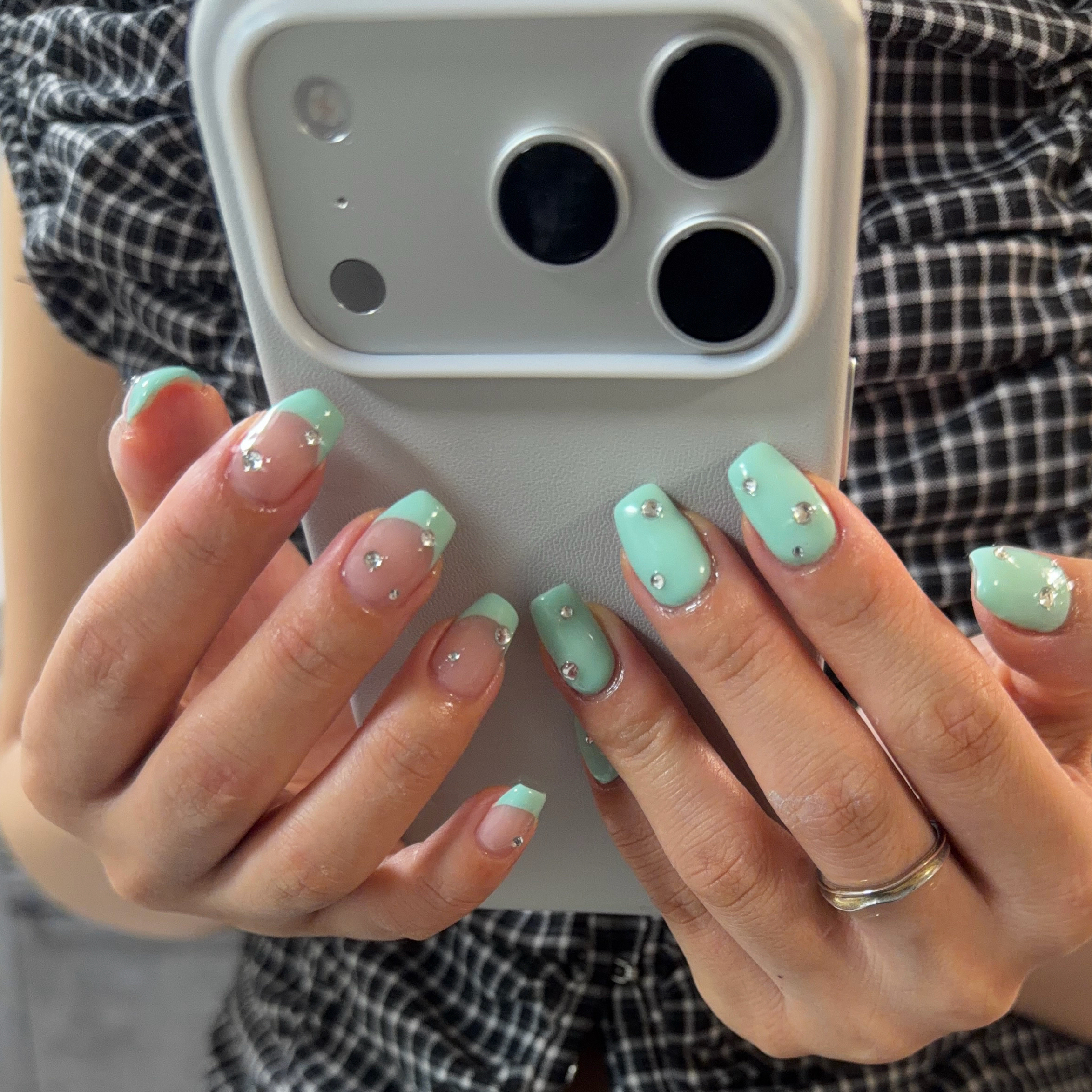 nailsalon_biju