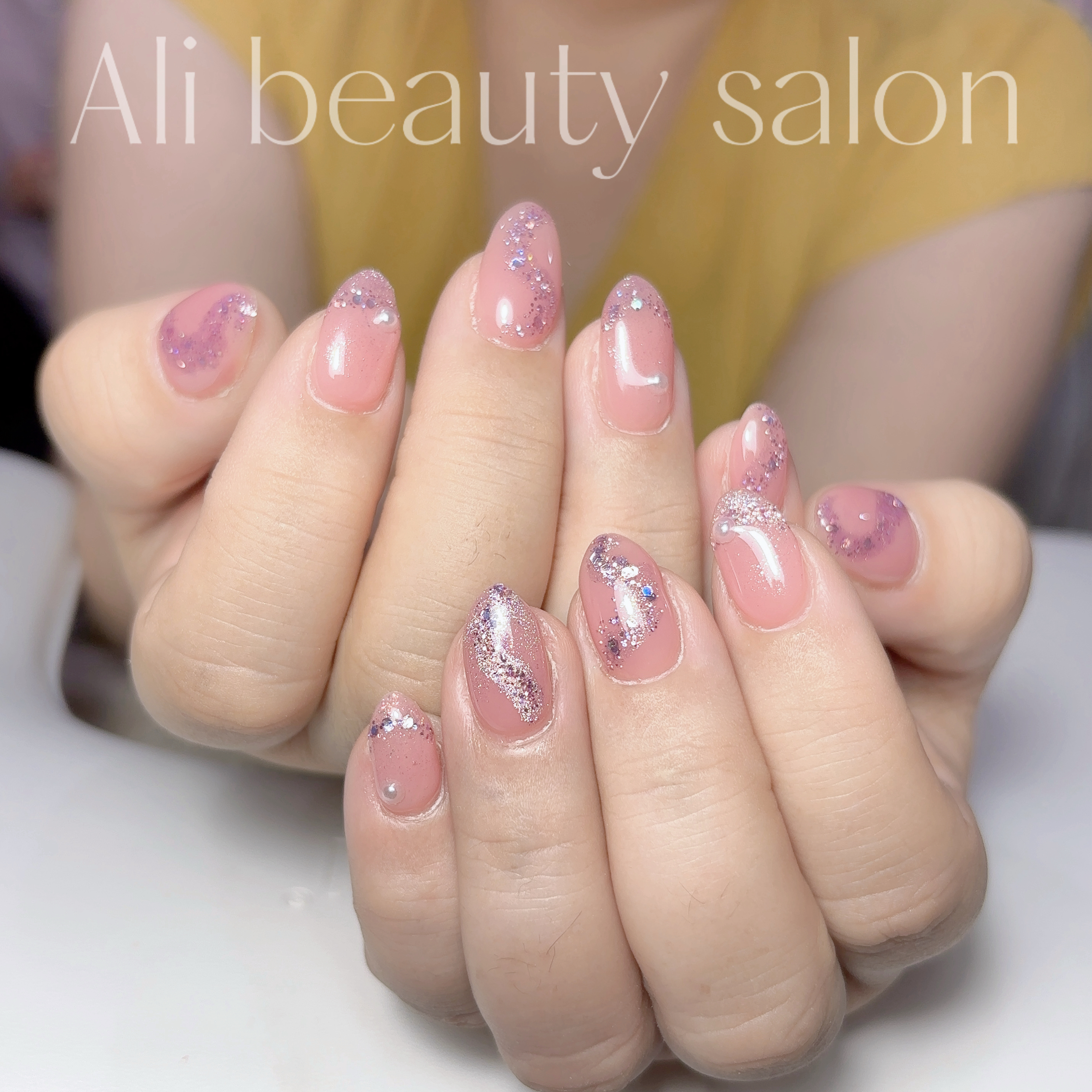 Ali_nail