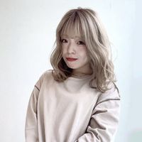 saria_lly