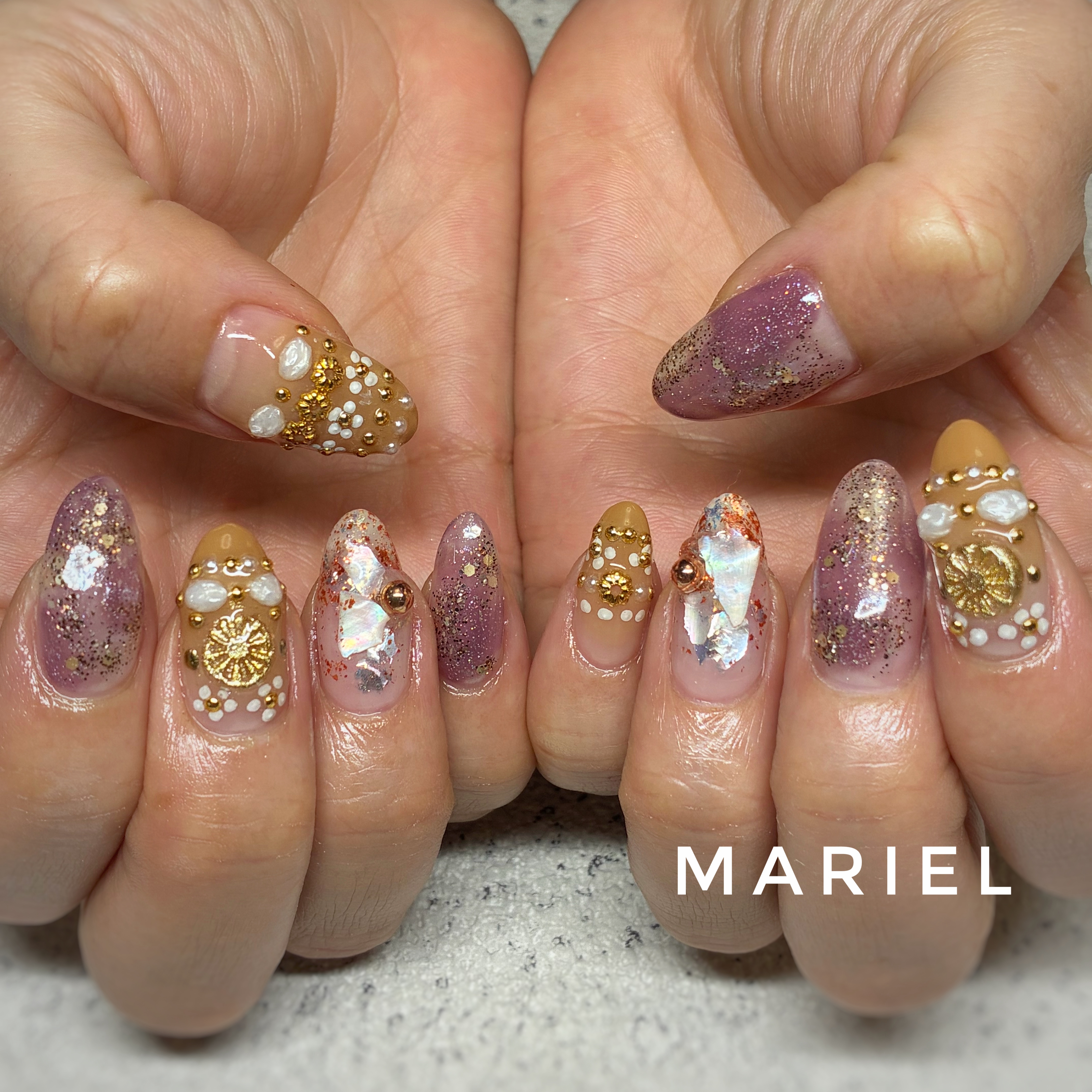 Nail_mariel
