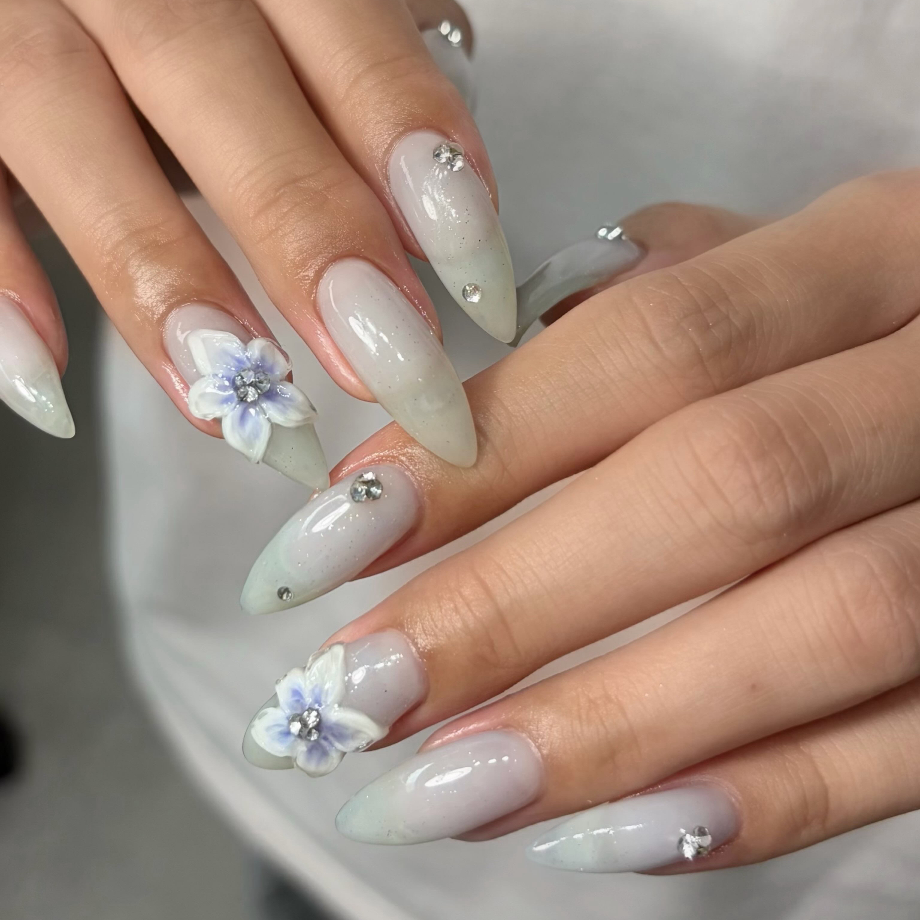 aniu_nail