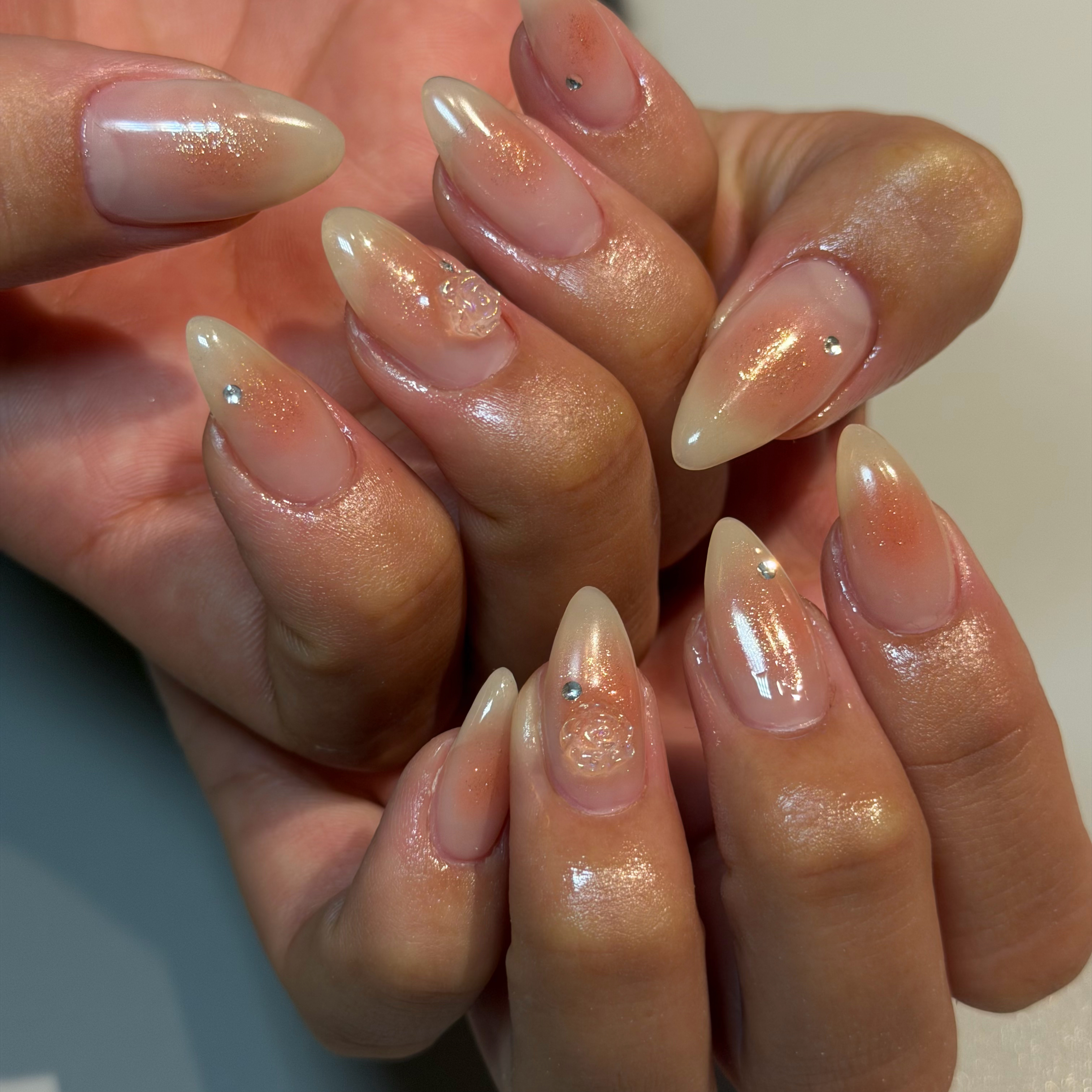 NailSalon_Raise