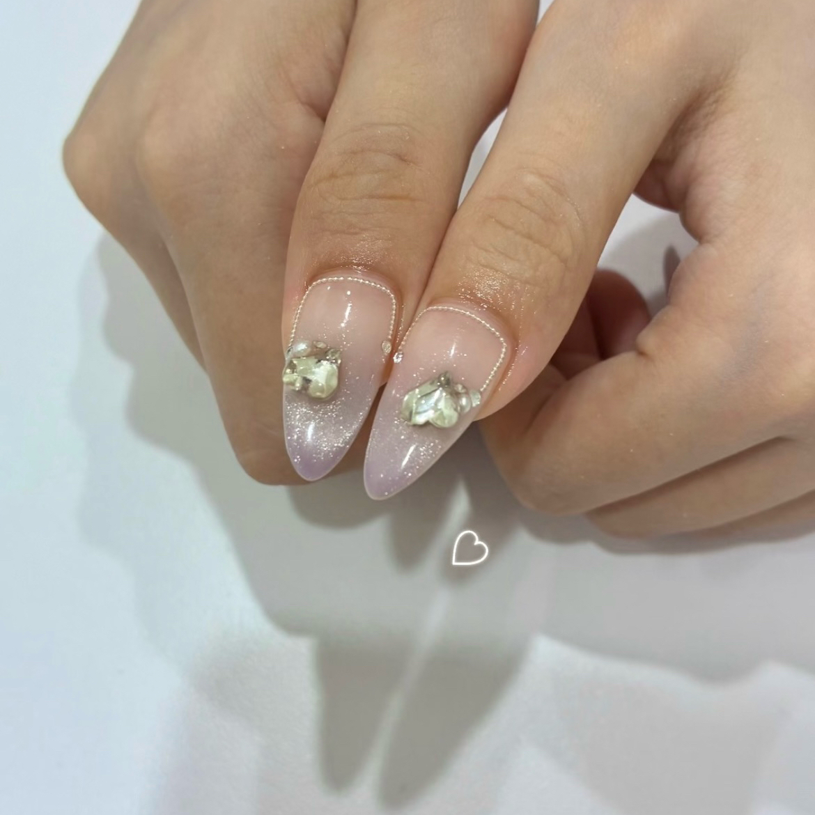 nyua_nail