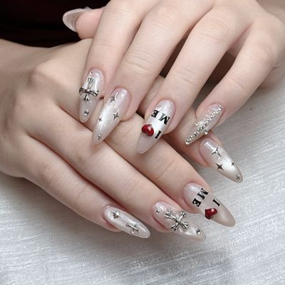 ❗️人気デザイン🍒🎀パラジェルを使用📍（オフなし）✨8,900円🍎