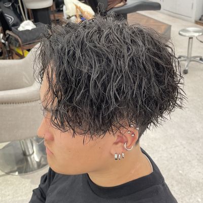 御新規様限定！！
カット+ツイストパーマ