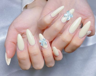 チップ長さ出し10本+ワンカラー
9000--->7000