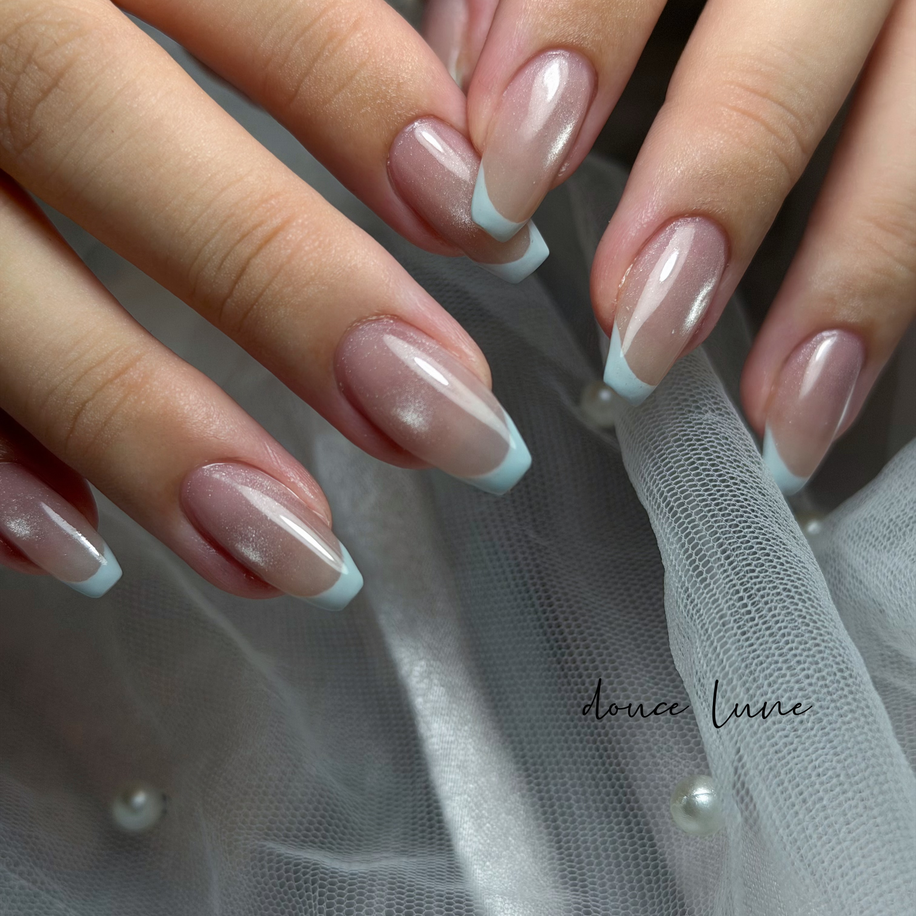 M...nail