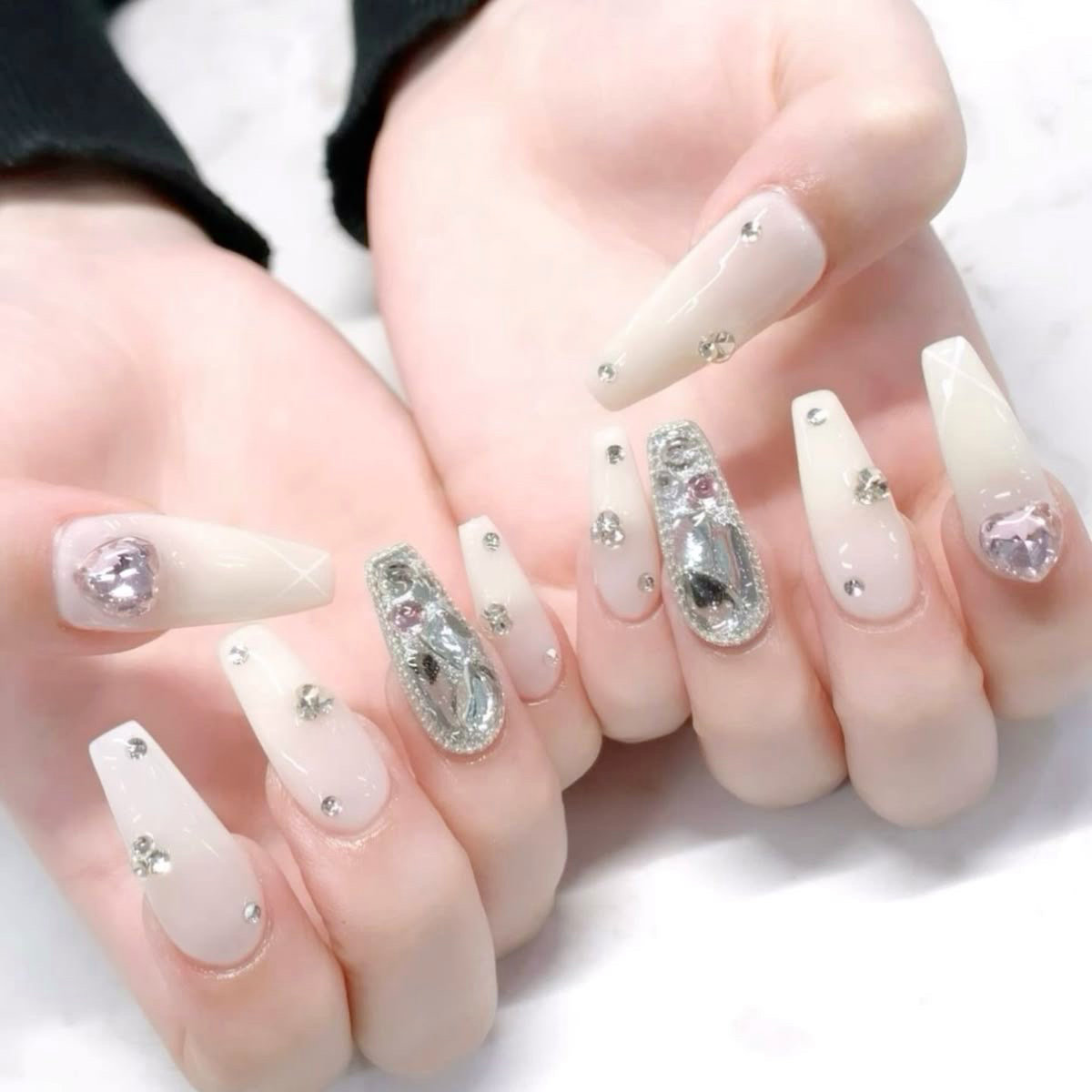 Aila_Nails
