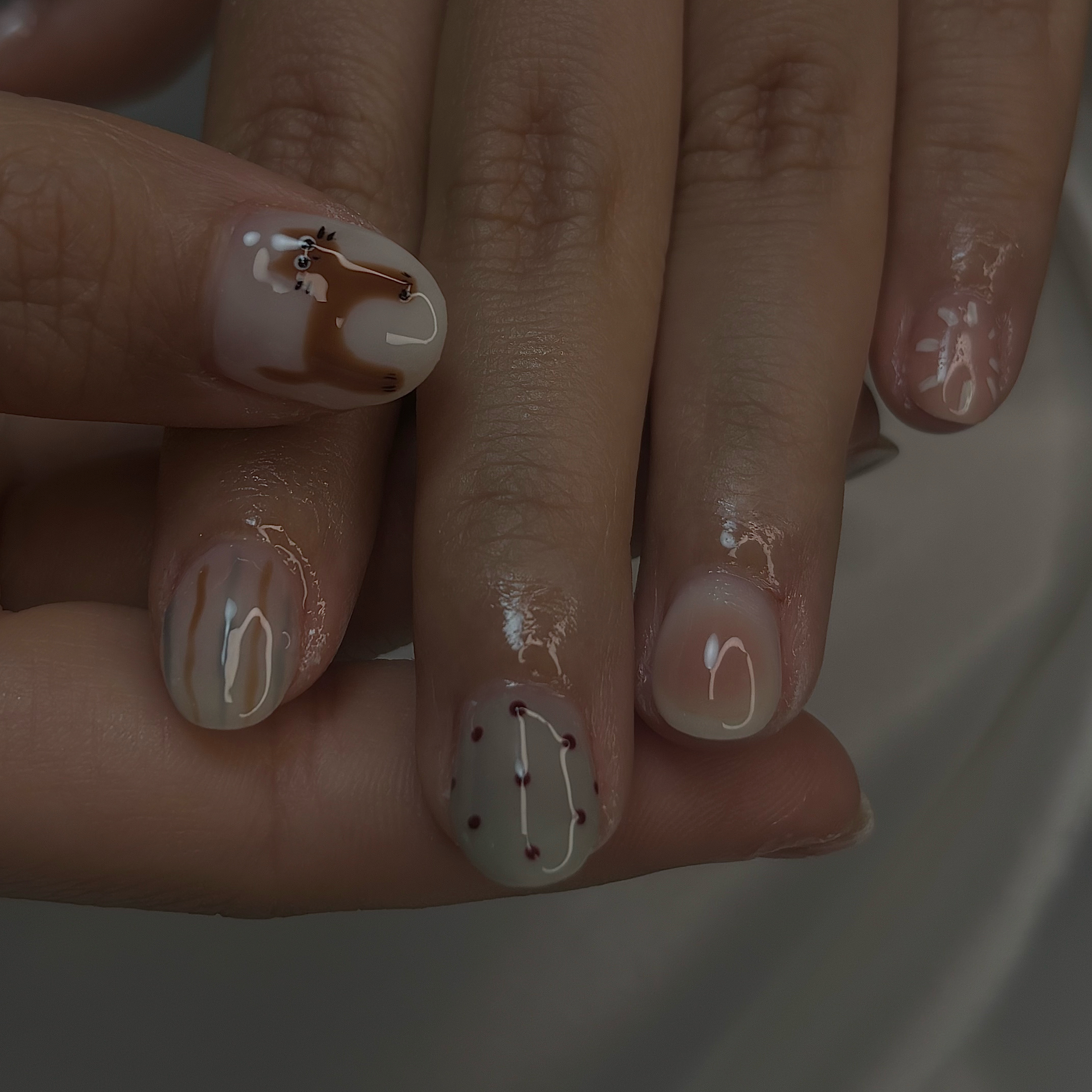 emi_naily