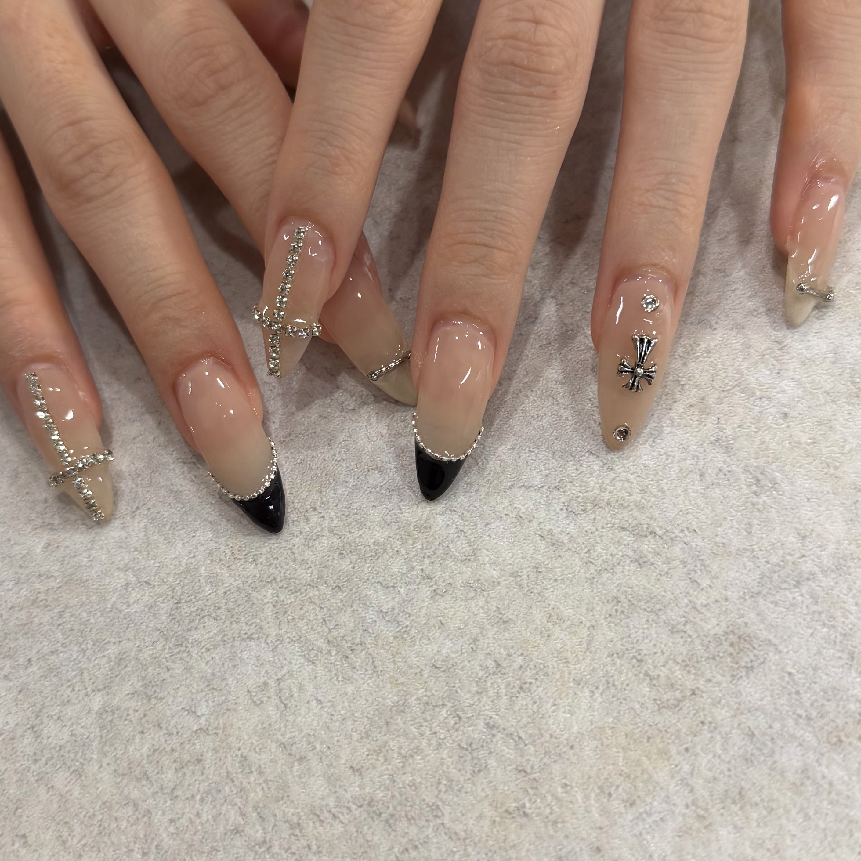 seeu_nail