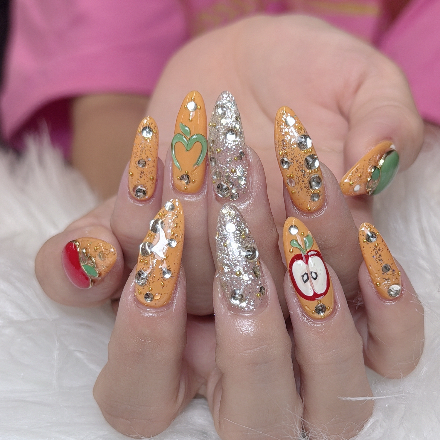 Vp1hue_nail