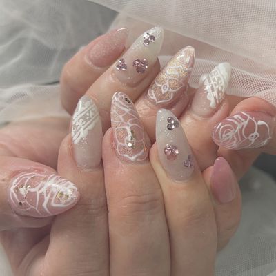 【おすすめ】花柄ネイル💅90分(初回オフ無料、スカルプオフ¥1500)