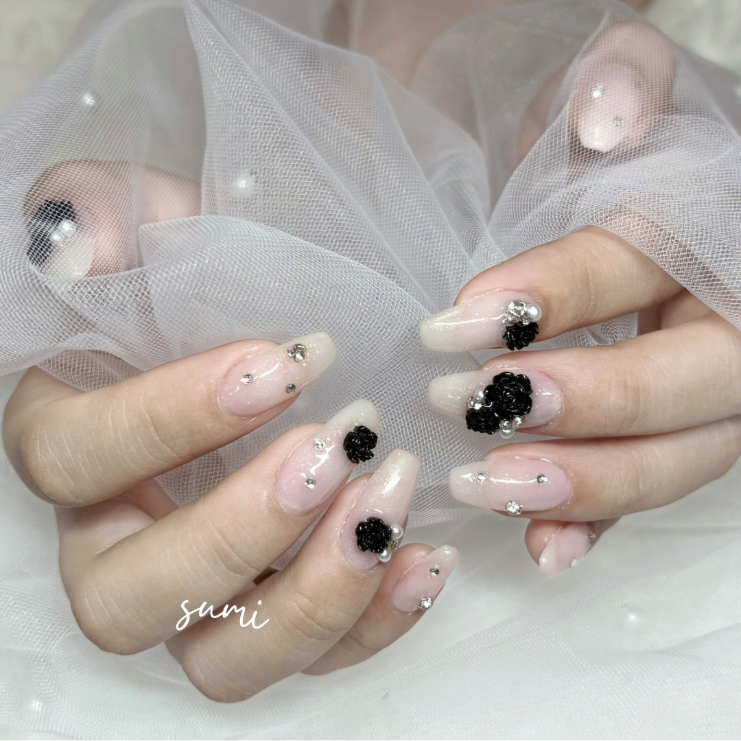 sumi_eye.nail