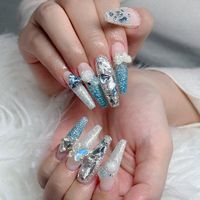 Lenie04_Nail