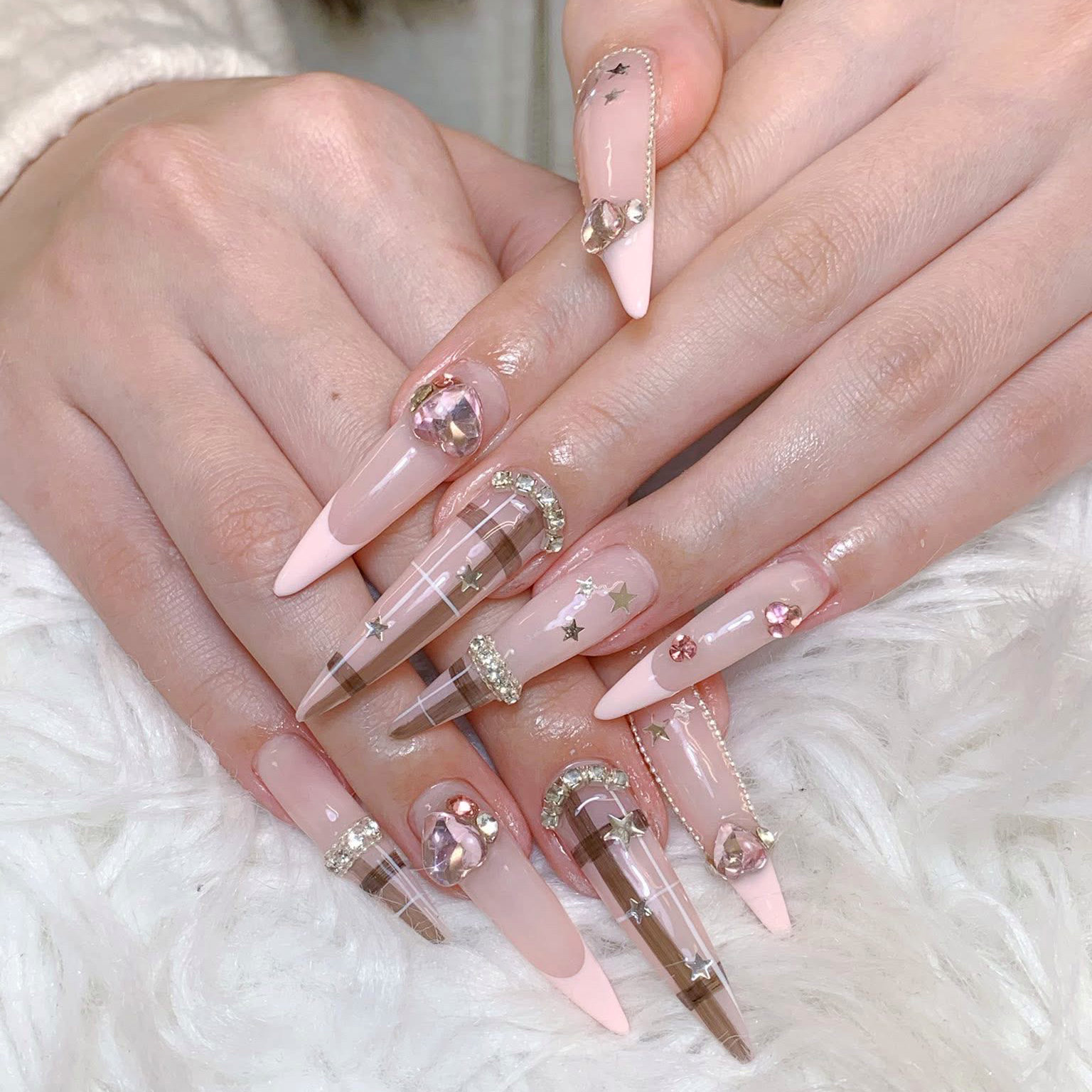 Miya_nail