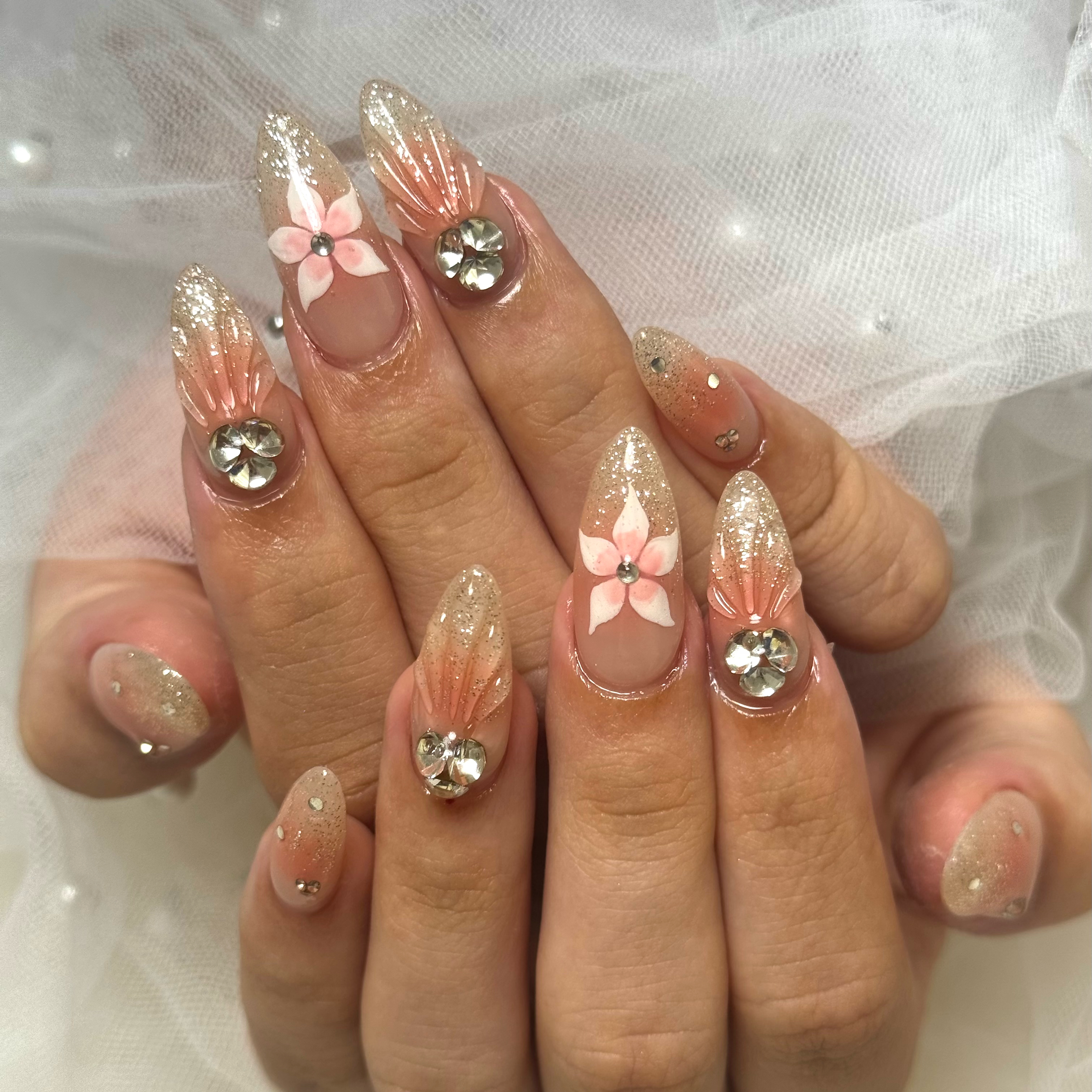 Moa_nail