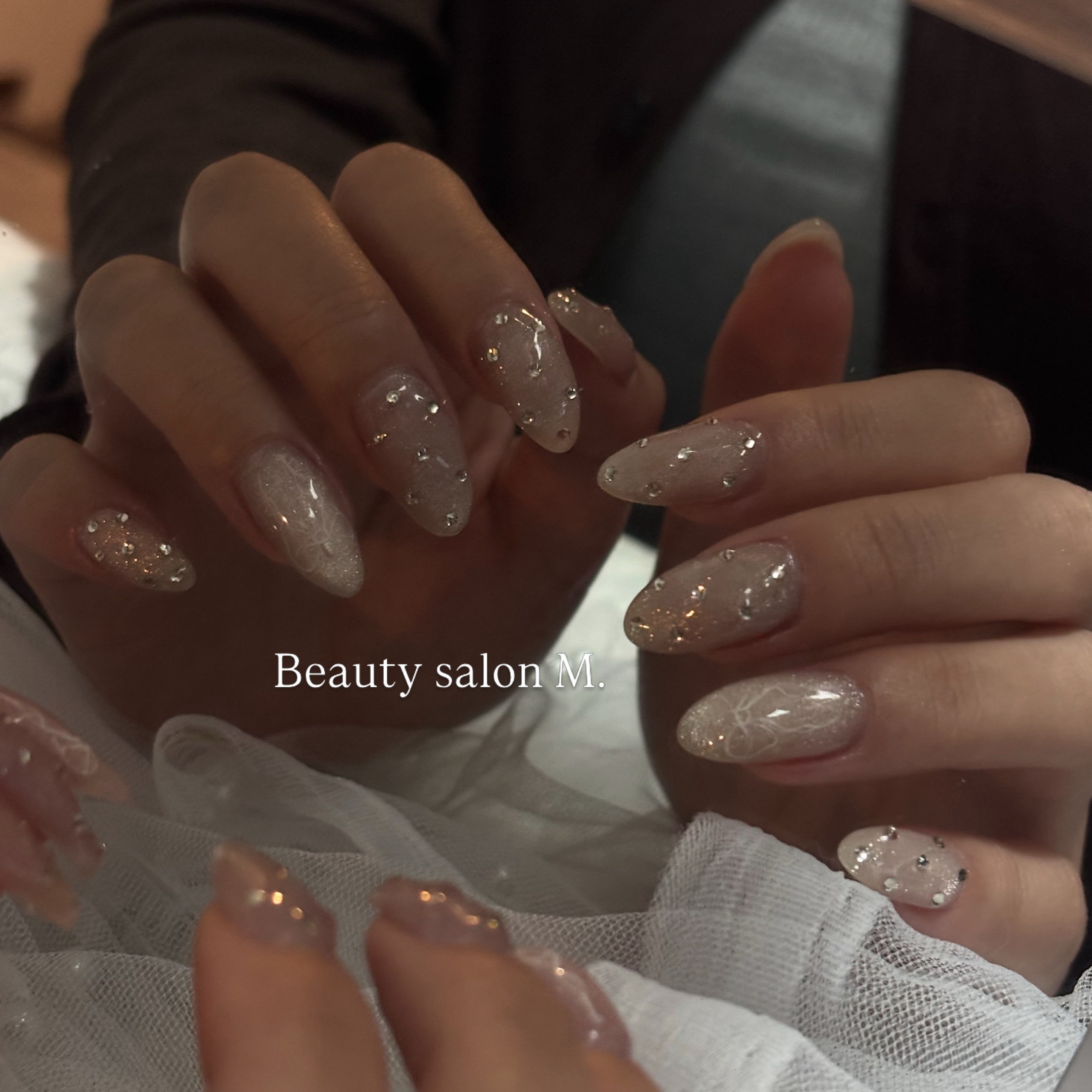 nail_salon.m