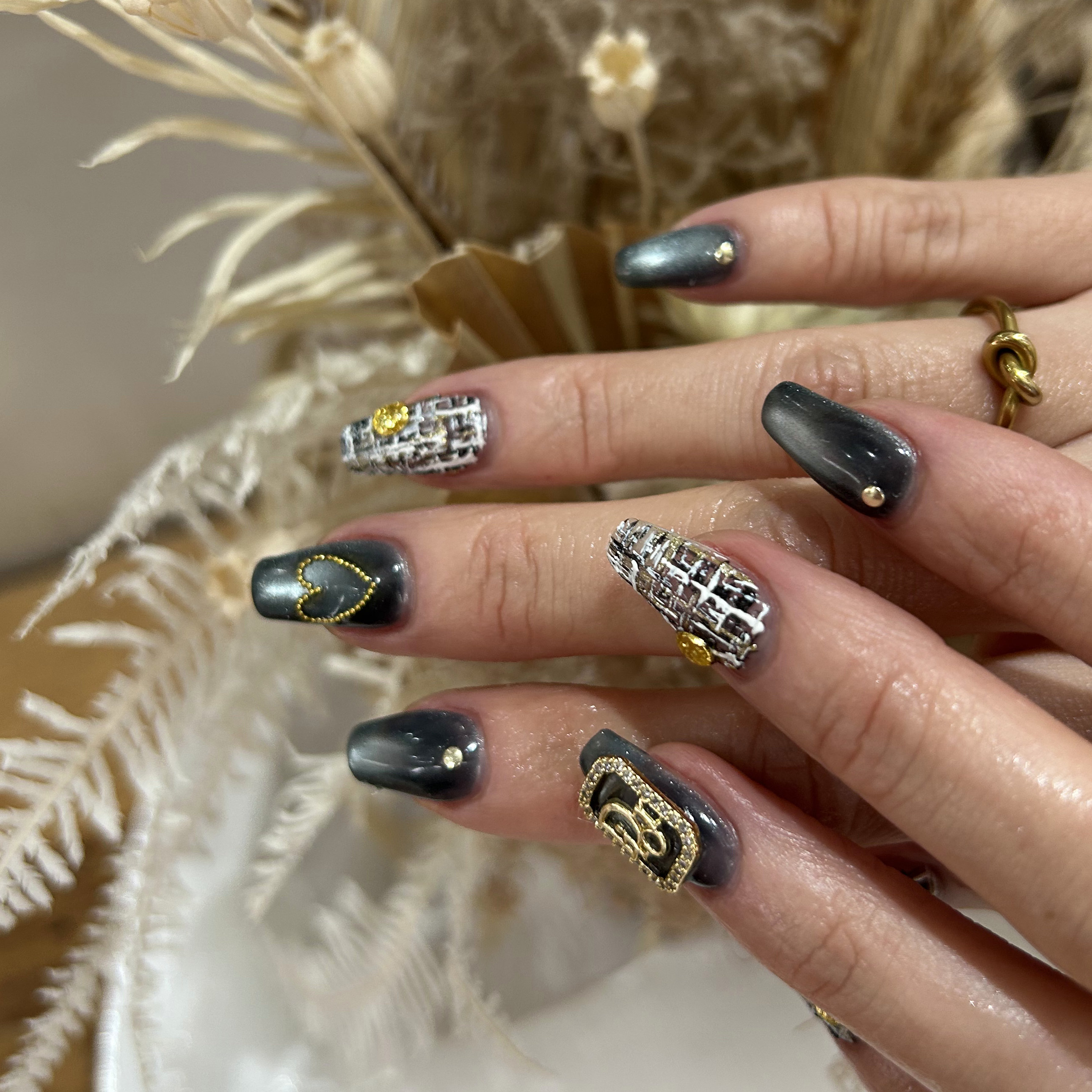 ERIKO_BLEA.nail
