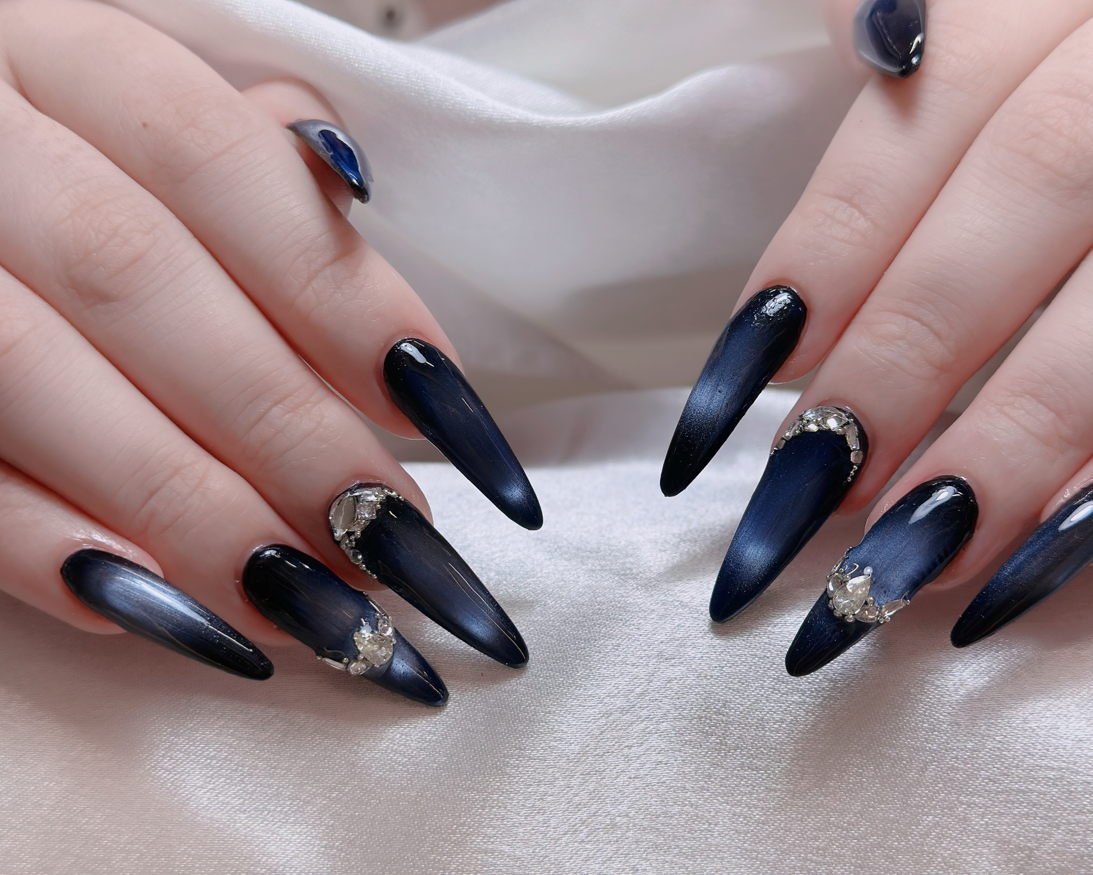 Ami_Nail_reina