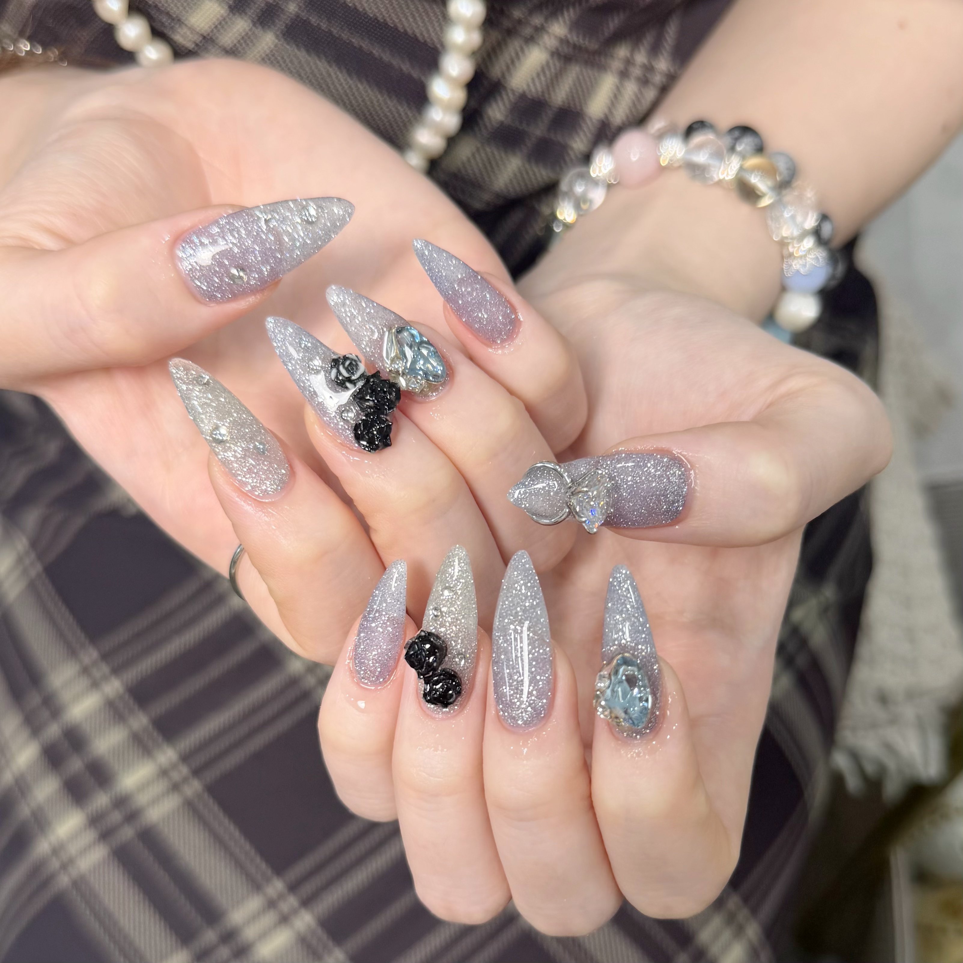 UM_NailSALON