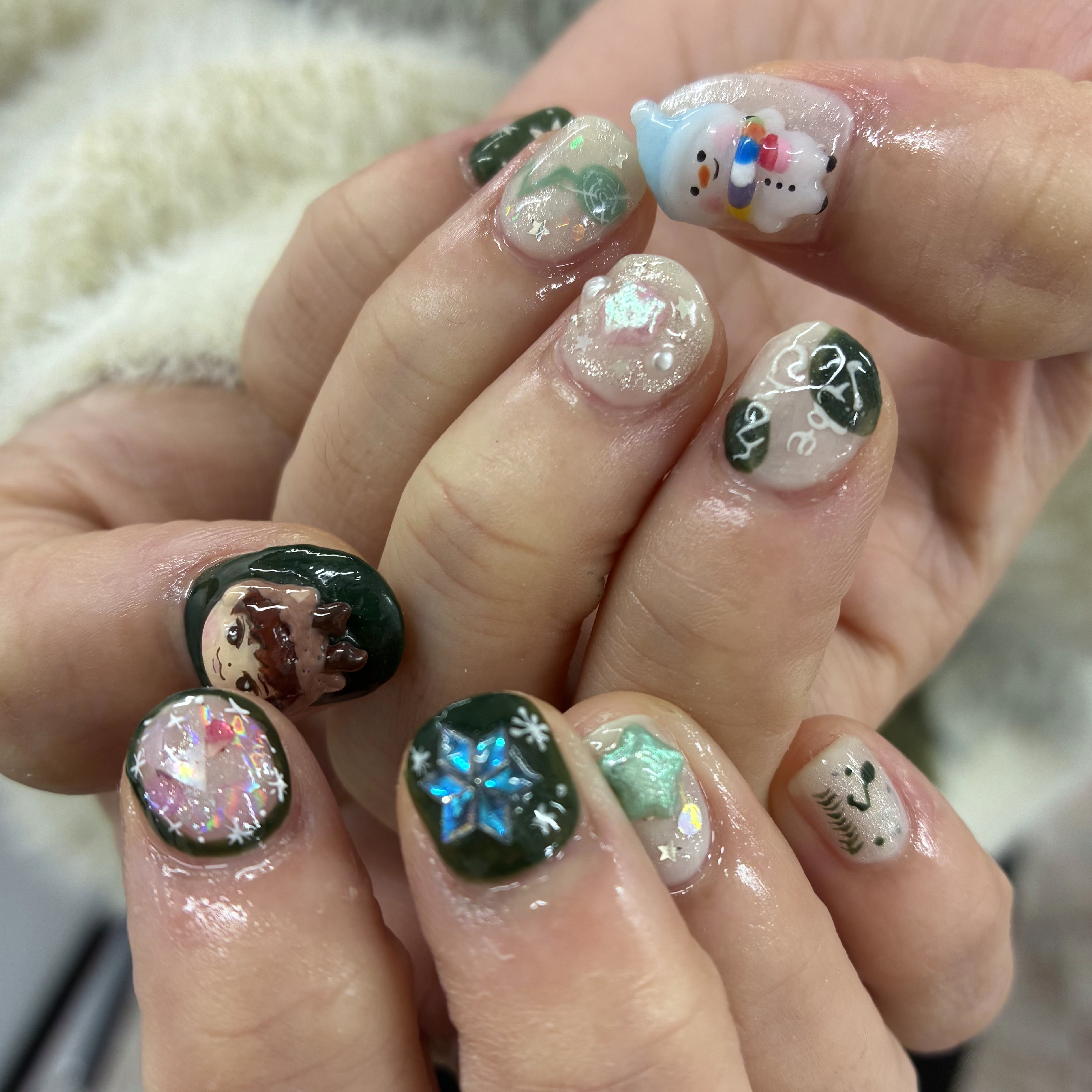 minimus._.nails