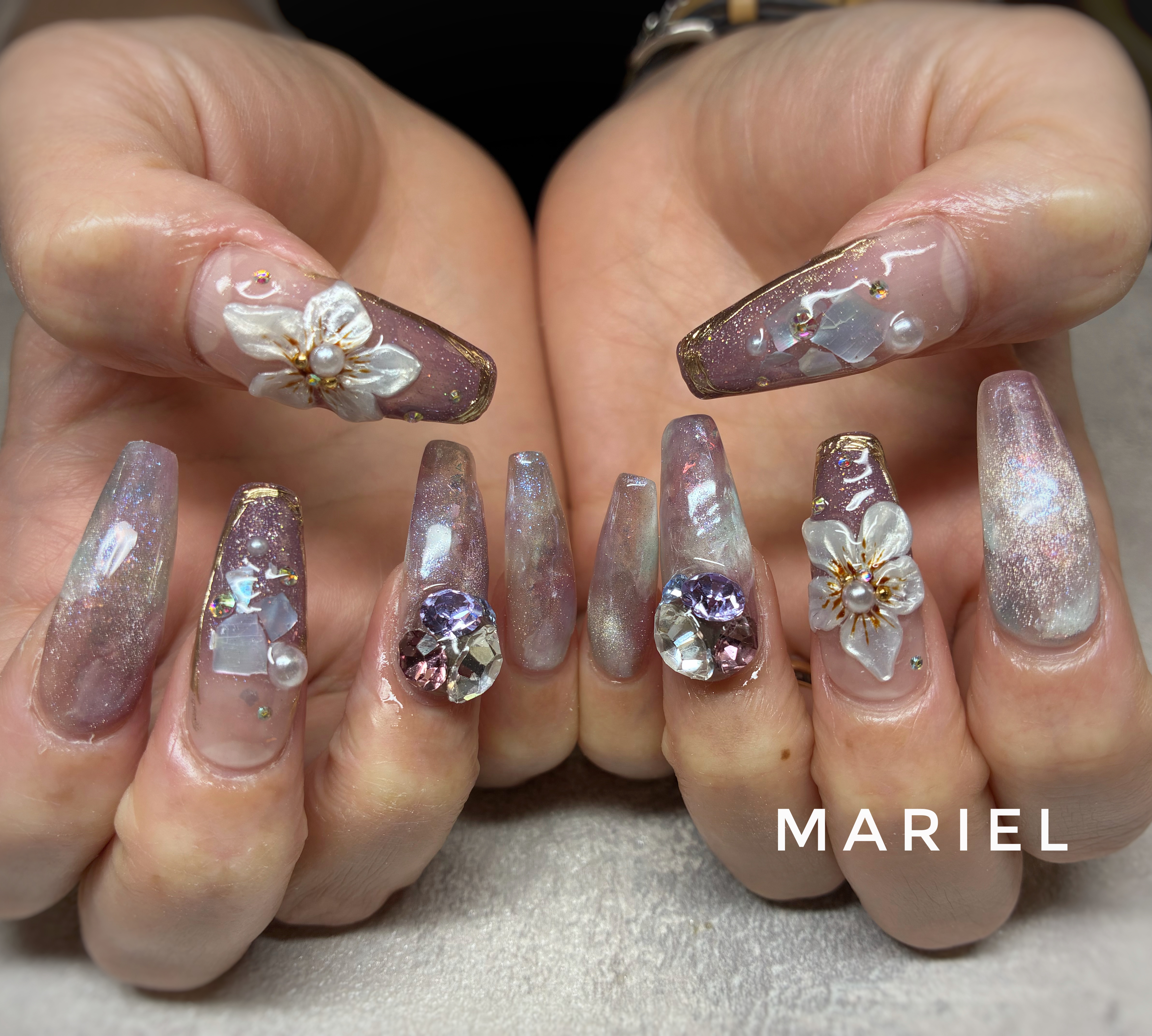 Nail_mariel
