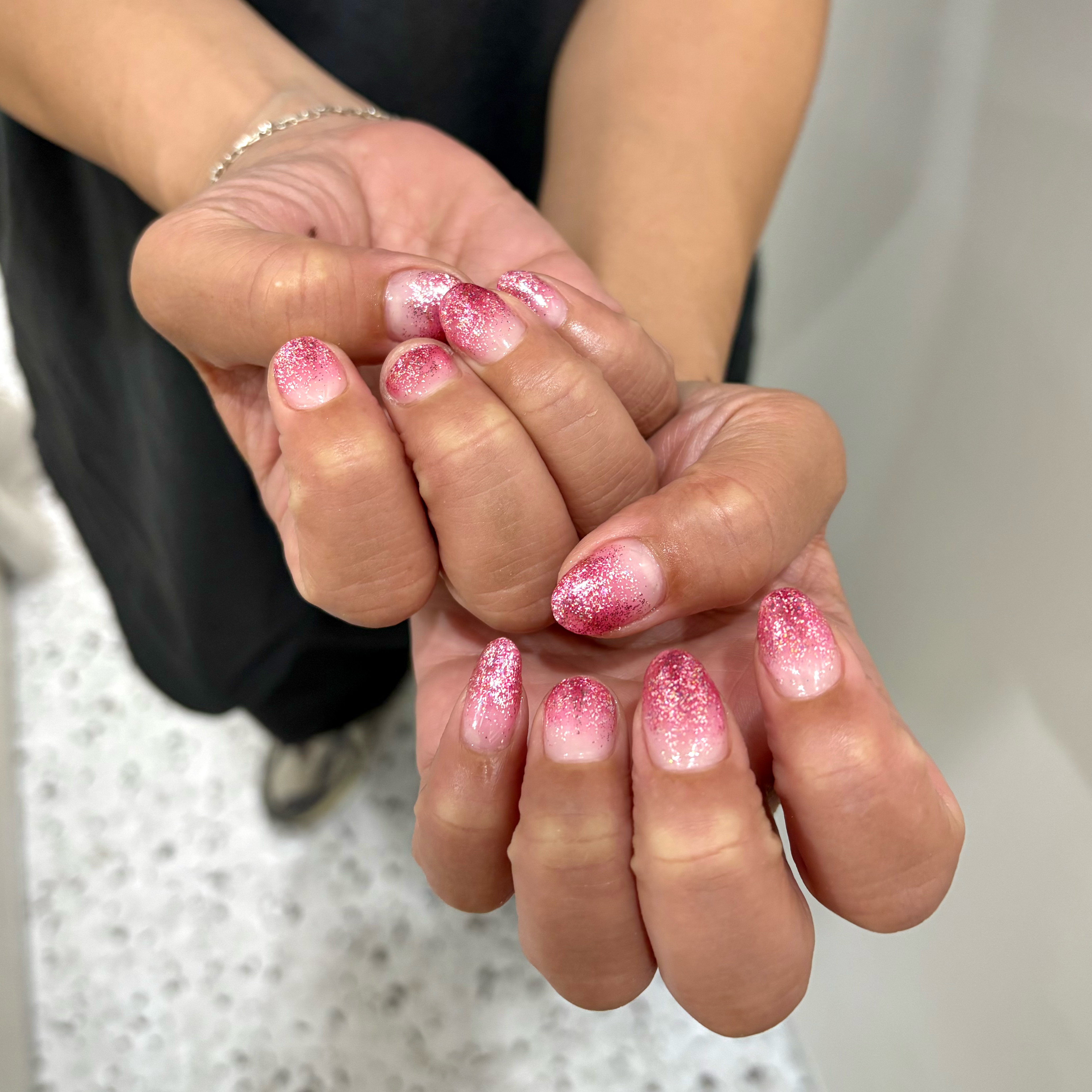 nail_airi_