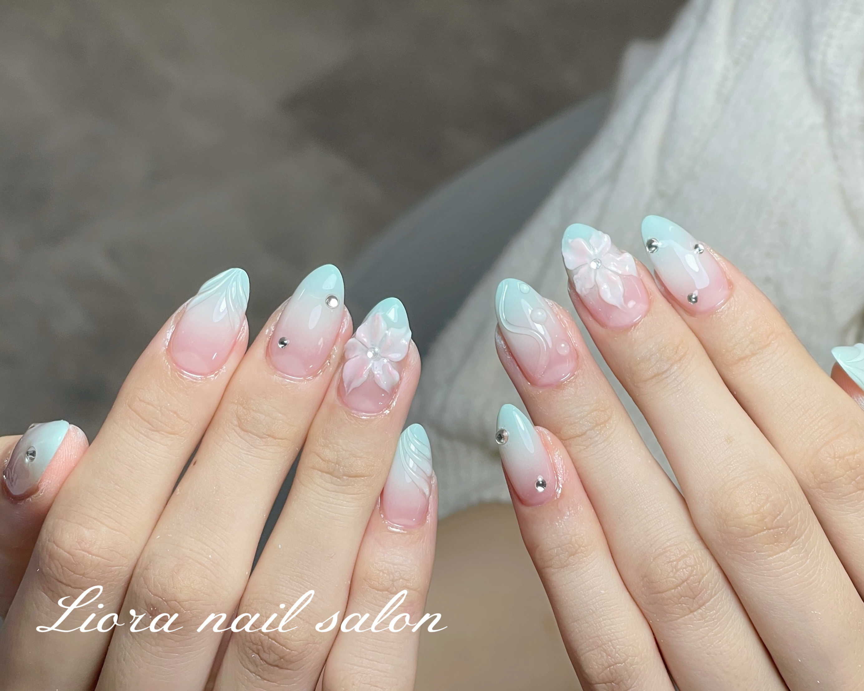 Liora_nail