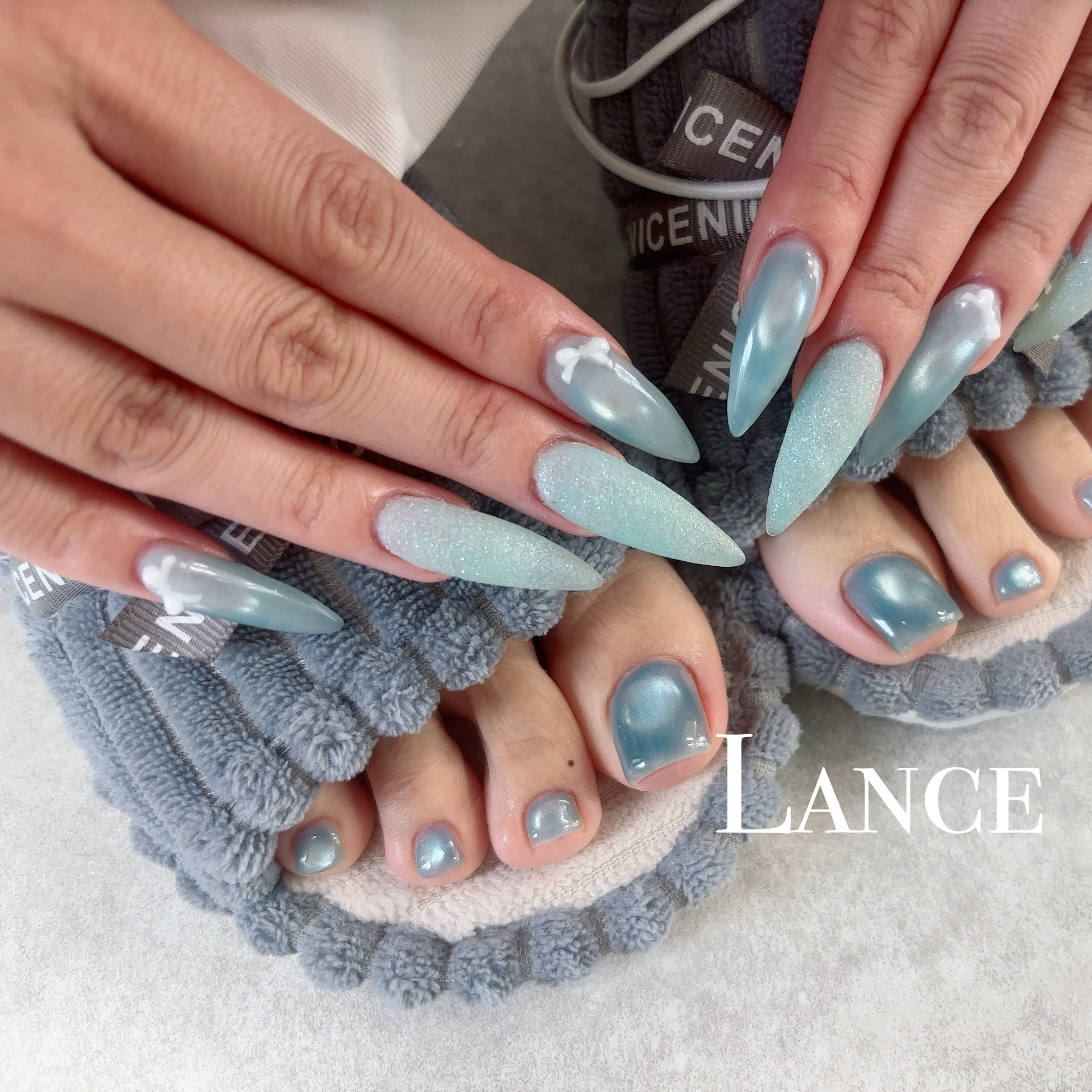 Lance.nail