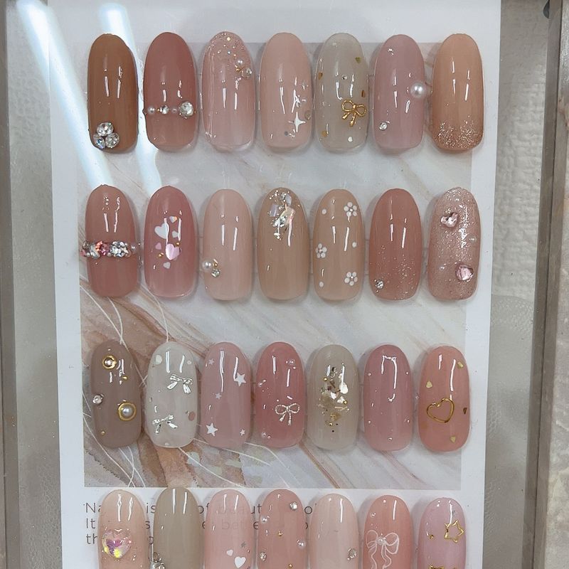 rire_nail_eye_beauty