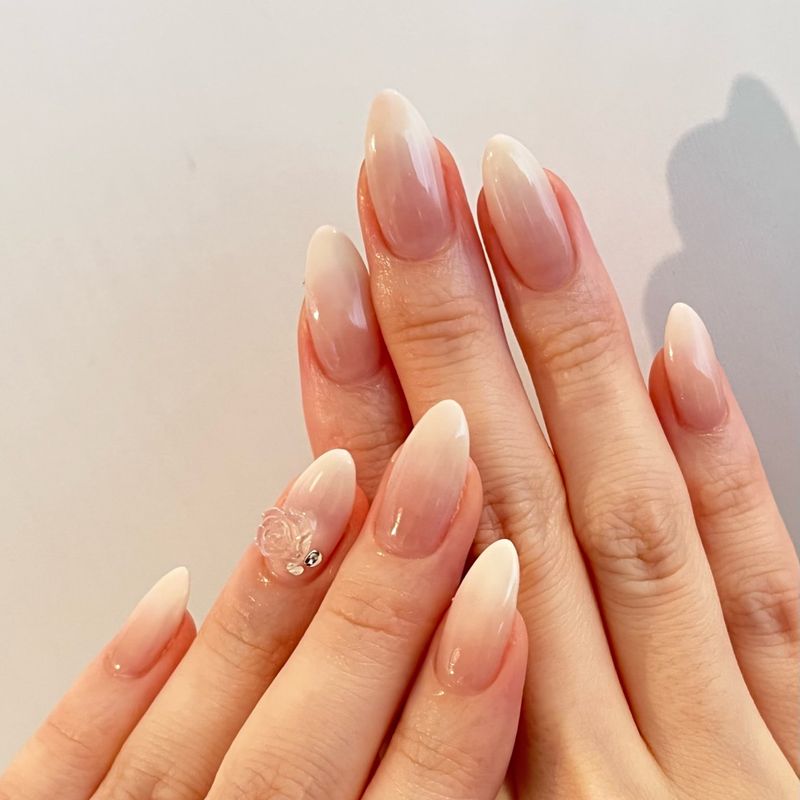 Lily Dot