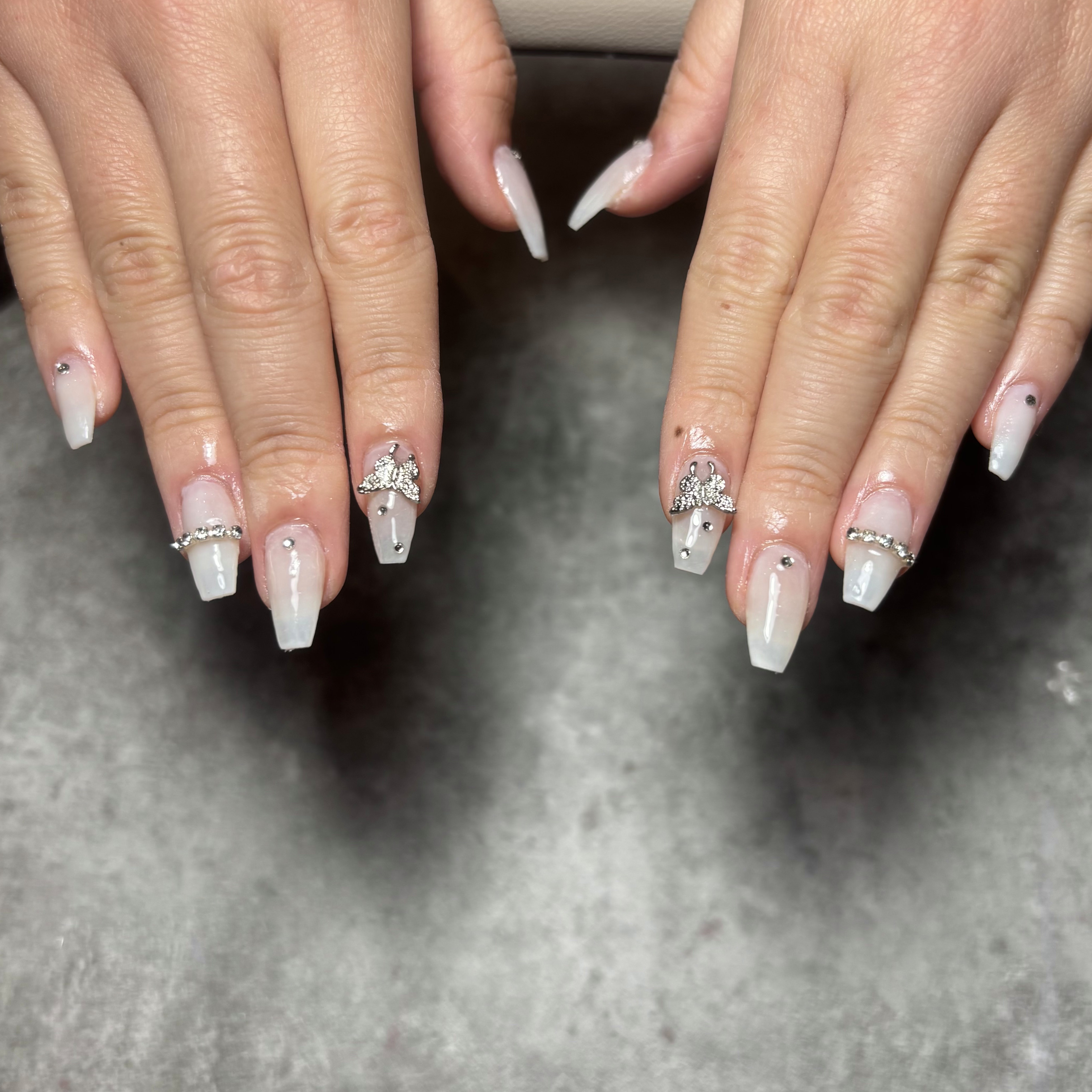 Noi_nail109