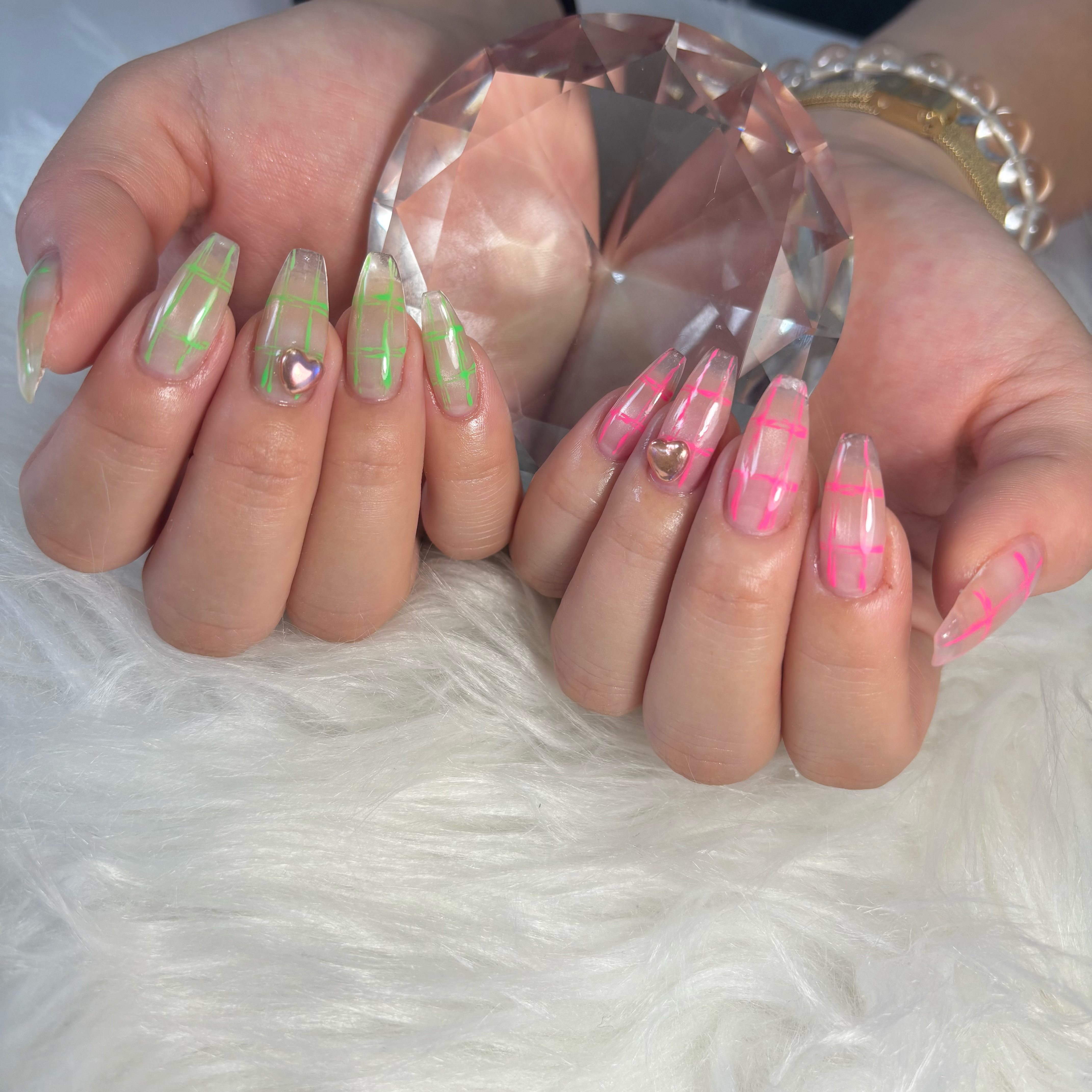 Aya...nail