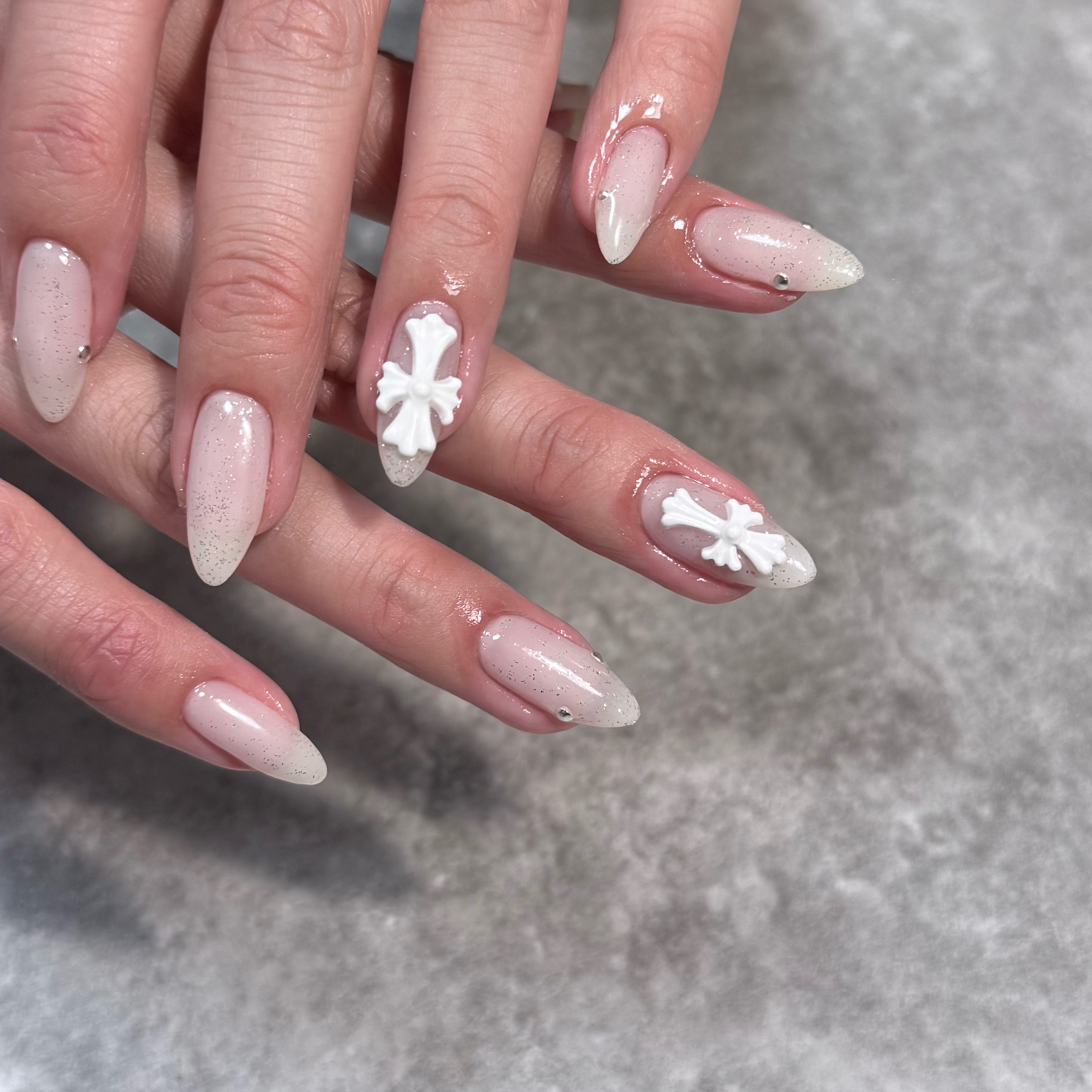 mony.nail_