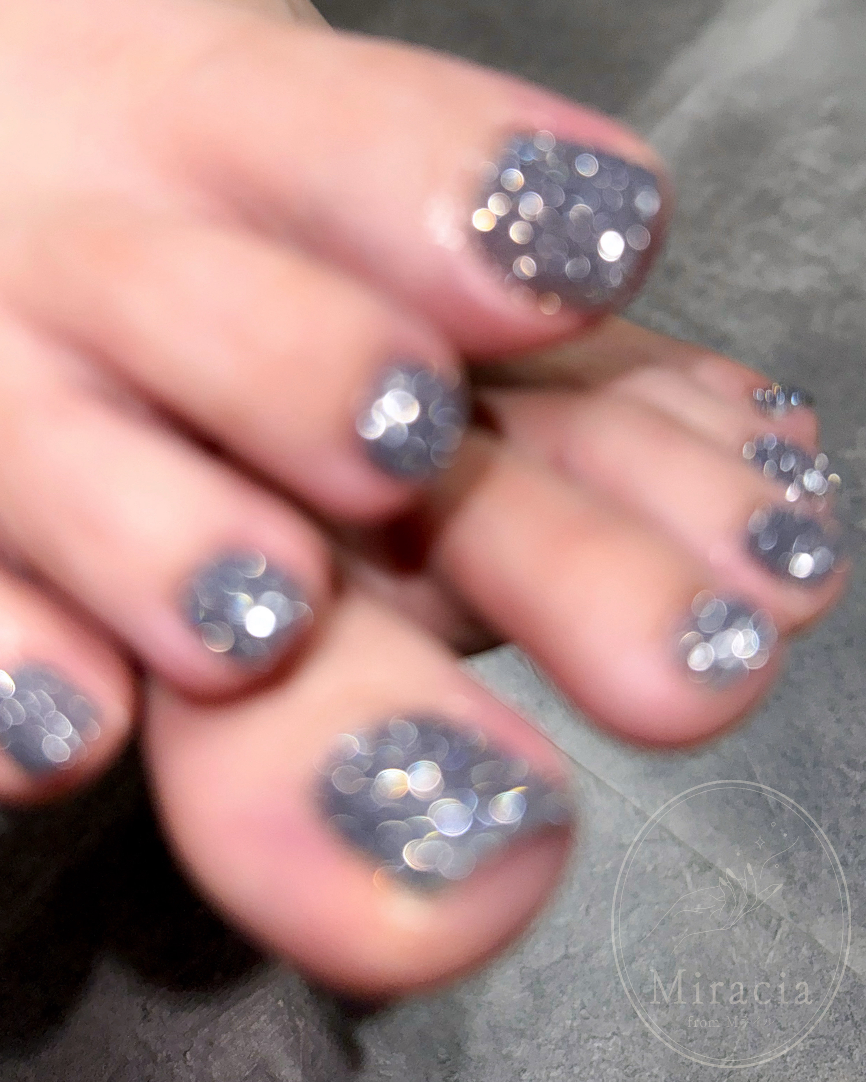 10lino.nail